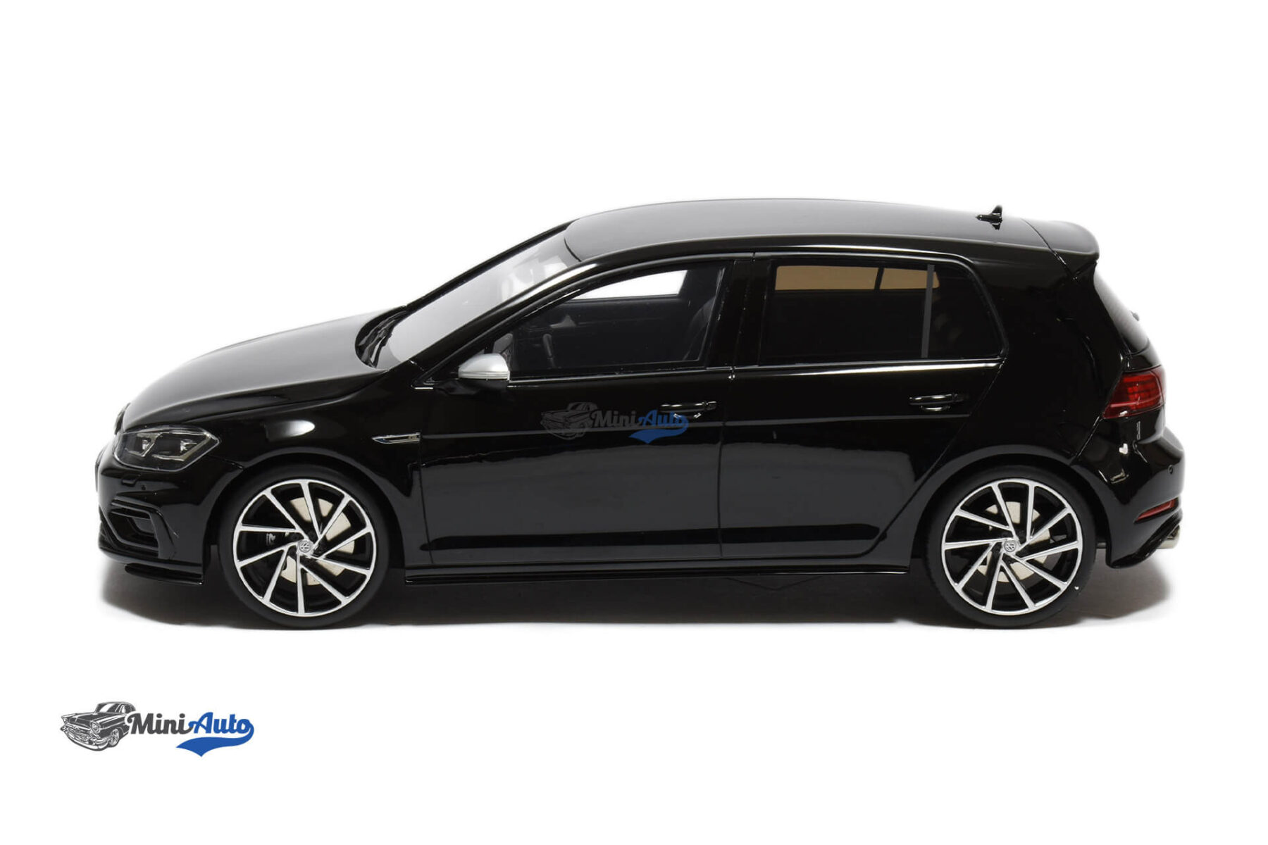 Volkswagen Golf VII R - 2015 - Black - Image 3
