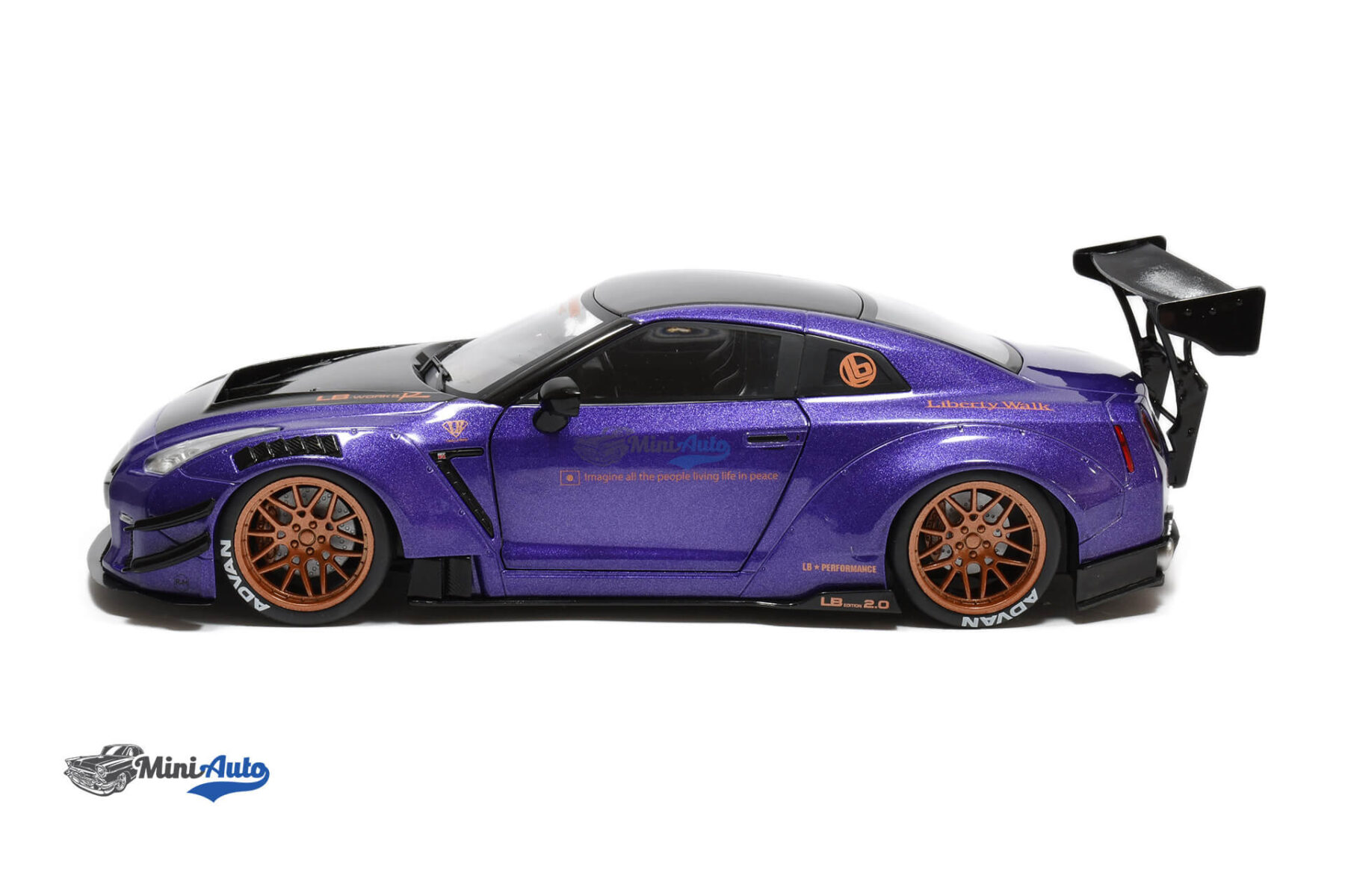 S1805812---Nissan-GT-R-R35-Liberty-Walk---2022---Purple_5 Nissan GT-R R35 Liberty Walk - 2022 - Purple - Image 5