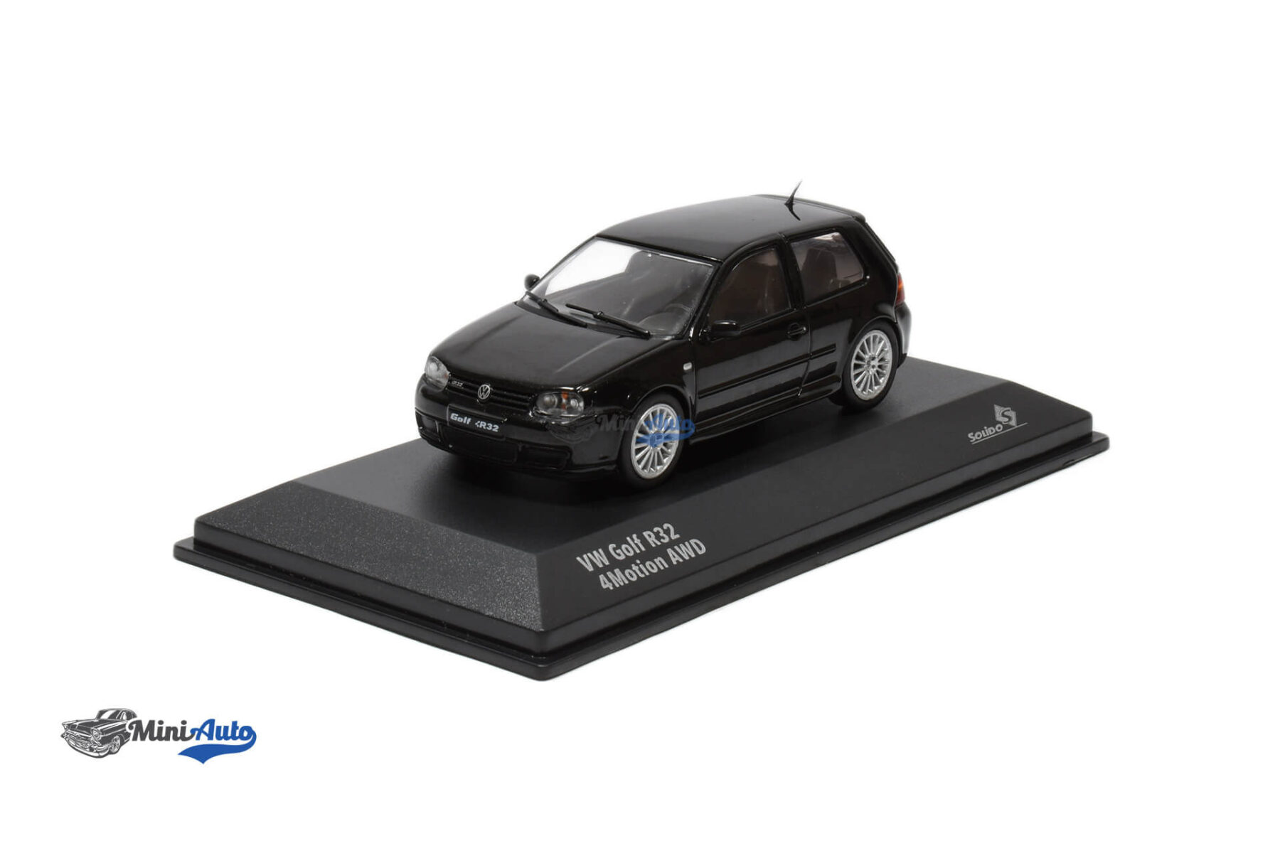 S4313603---Volkswagen-Golf-4-R32---2003---Black_1 Volkswagen Golf 4 R32 - 2003 - Black - Image 1