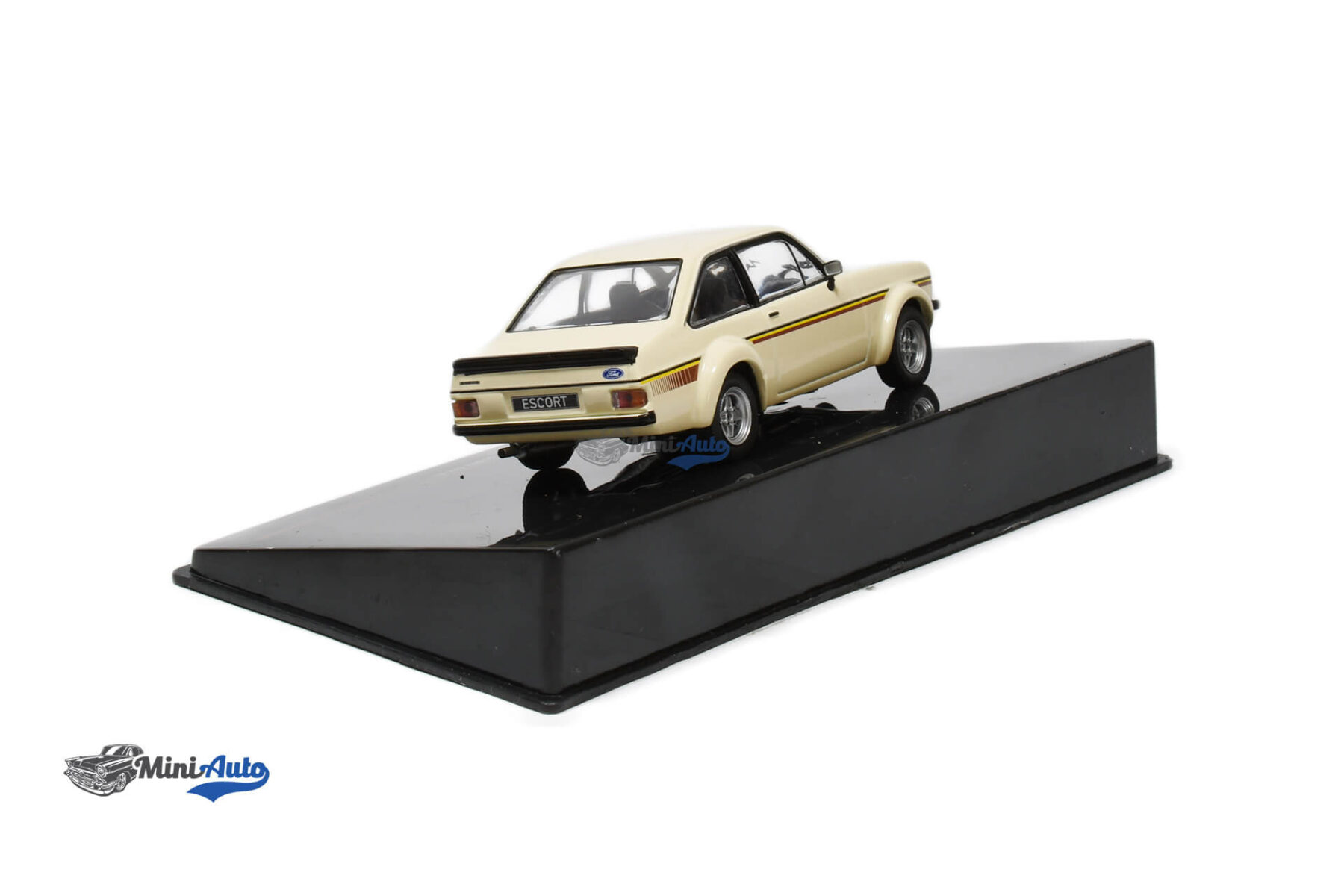 IXOCLC538N---Ford-Escort-MK-II---1976---Beige_2 Ford Escort MK II - 1976 - Beige - Image 2