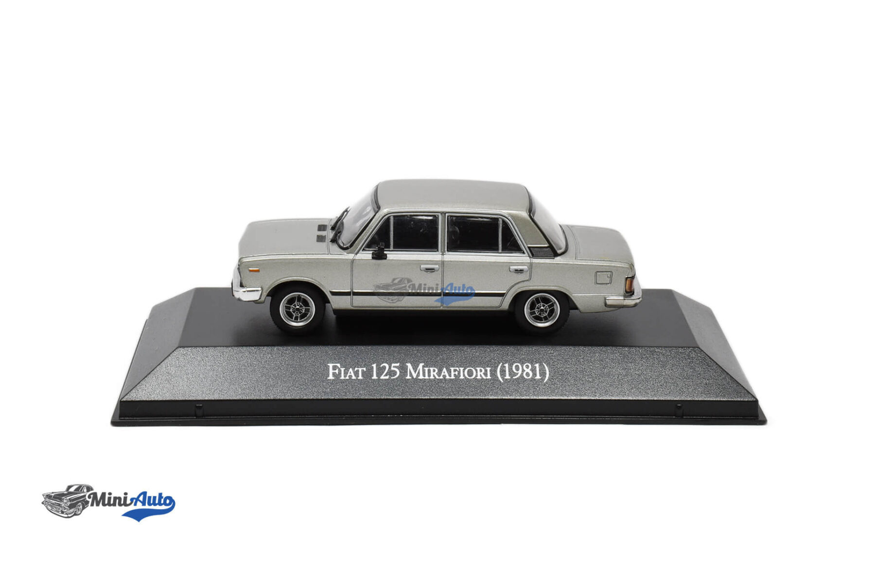 MAGARGQV09---Fiat-125-Mirafiori---1981---Silver_3 Fiat 125 Mirafiori - 1981 - Silver - Image 3