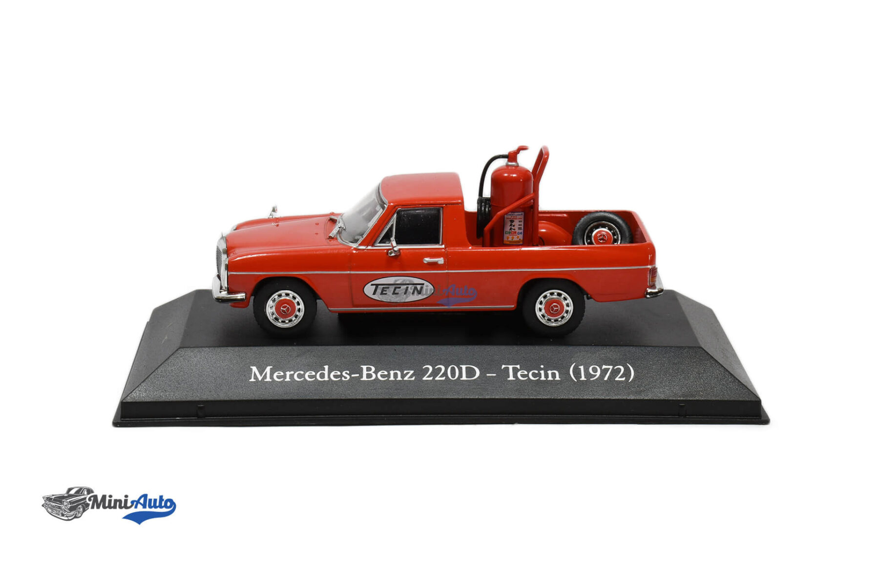 Mercedes-Benz 220D/8 W115 Tecin - 1972 - Red - Image 3