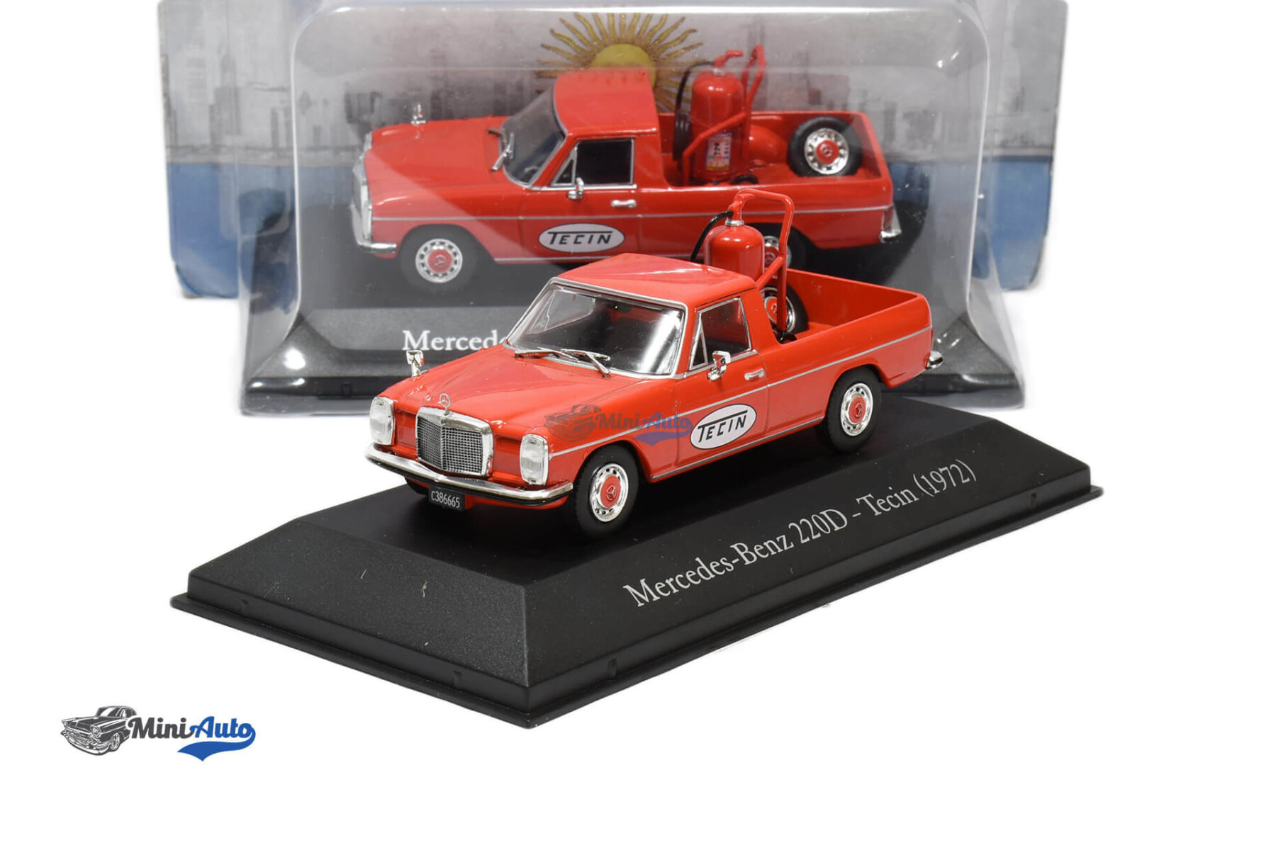 Mercedes-Benz 220D/8 W115 Tecin - 1972 - Red - Image 4