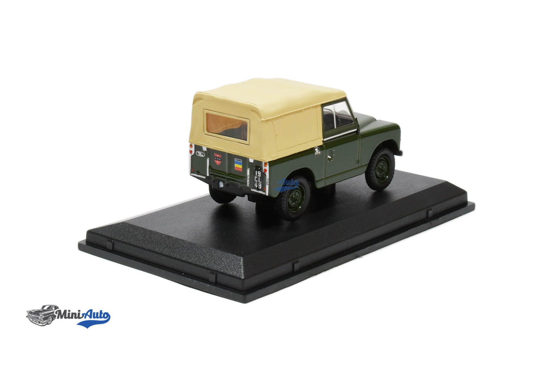 Land Rover Series II - 1962 - Green - Image 2
