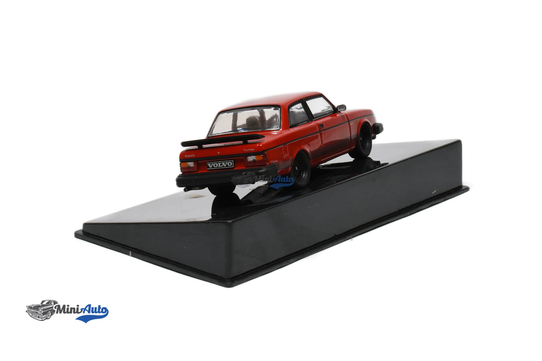 Volvo 242 Custom - 1980 - Red - Image 2