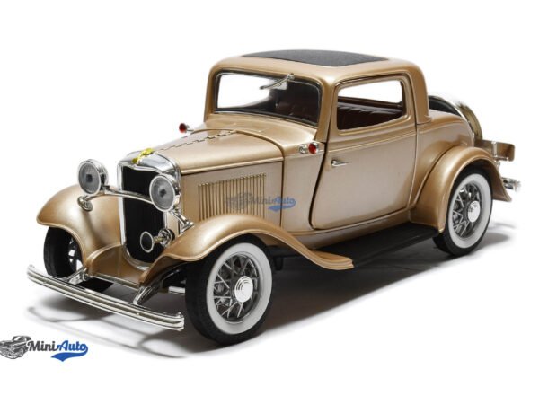 Ford Coupe - 1932 - Gold