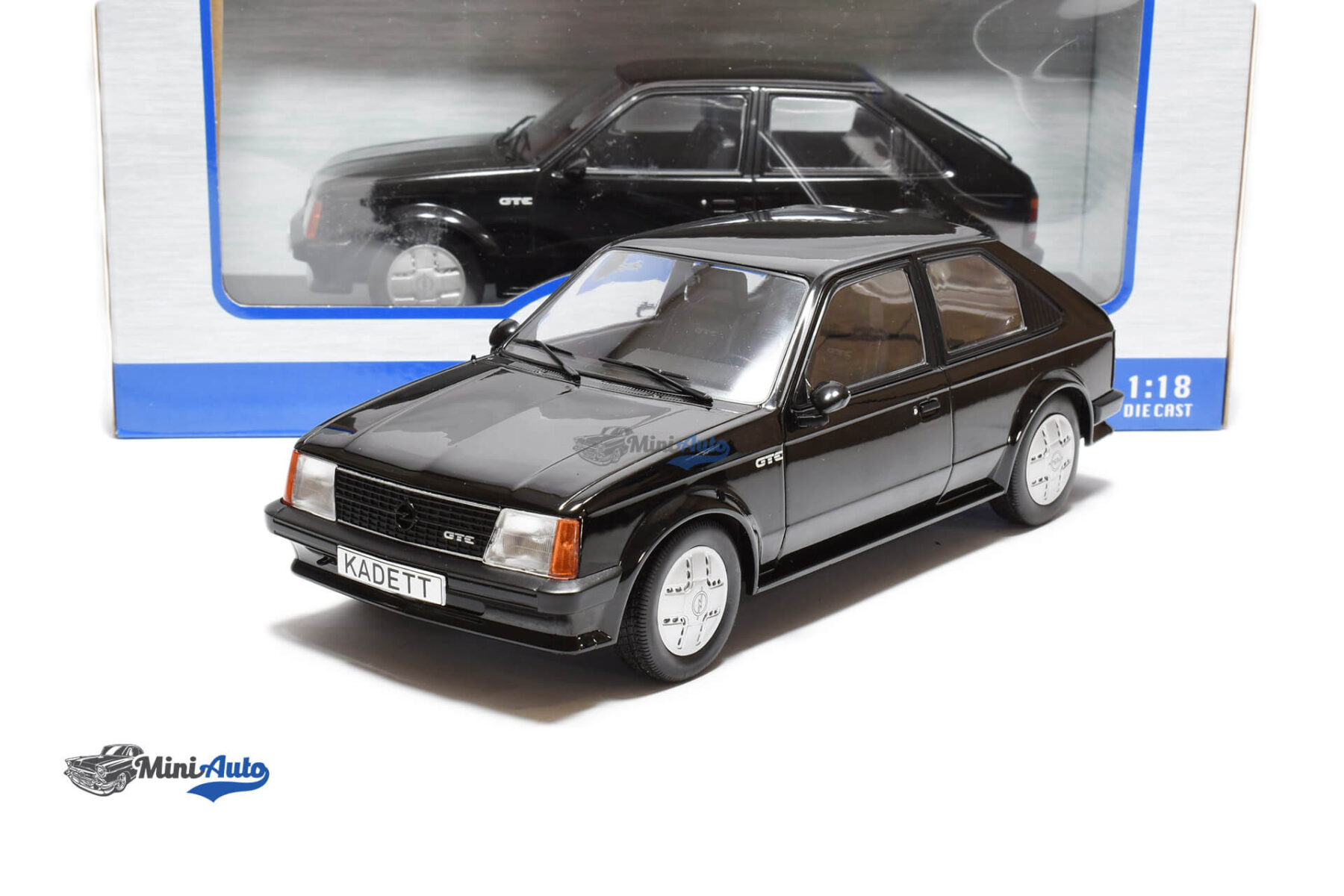 Opel Kadett D GTE - 1983 - Black - Image 4