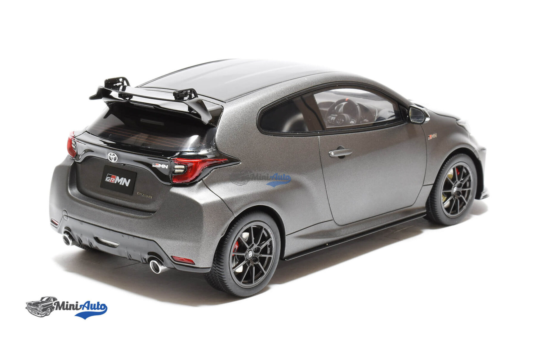 Toyota Yaris GR - 2022 - Grey - Image 2