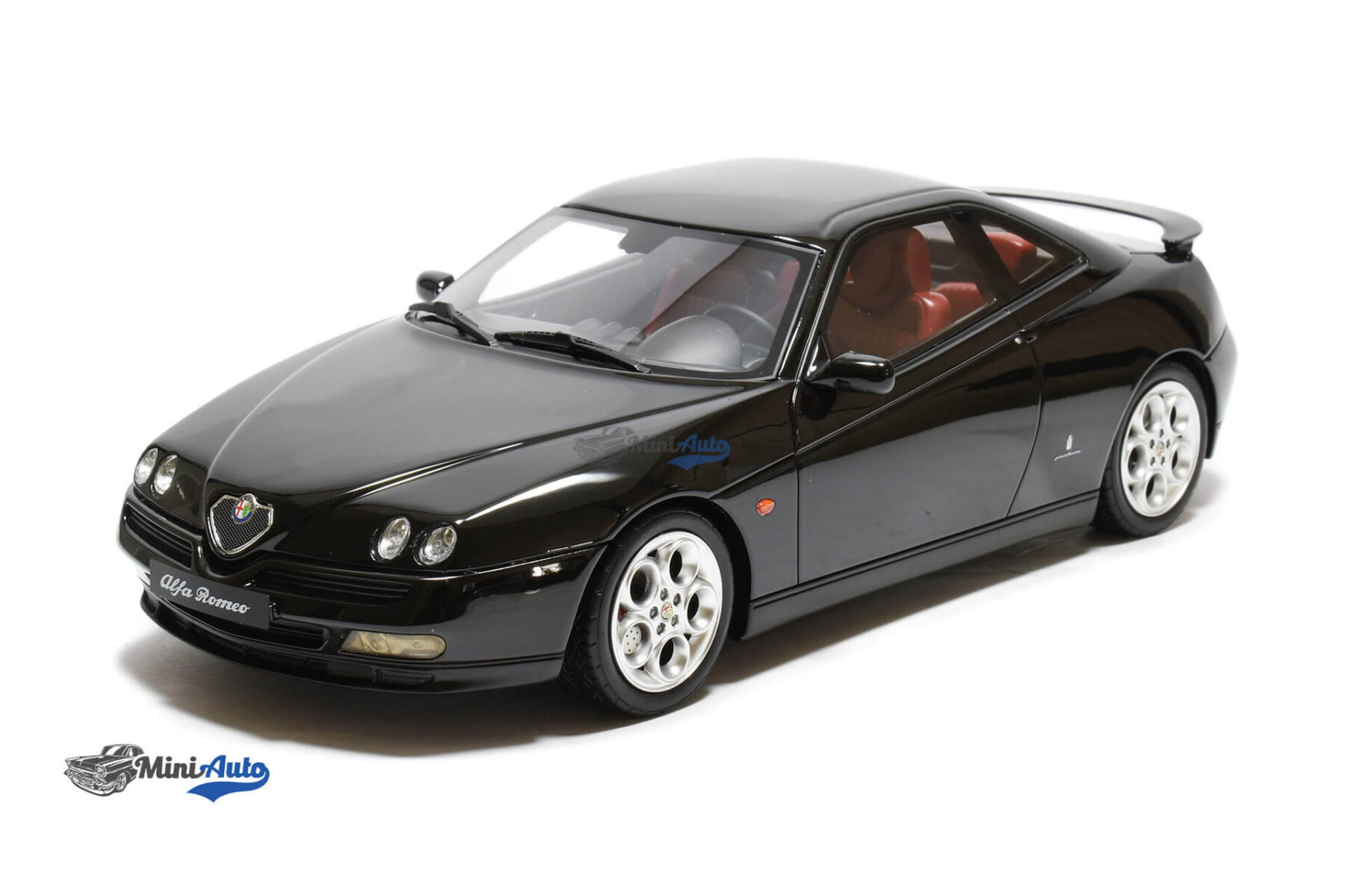 OT1057---Alfa-Romeo-GTV-V6---2000---Black_1 Alfa Romeo GTV V6 - 2000 - Black - Image 1