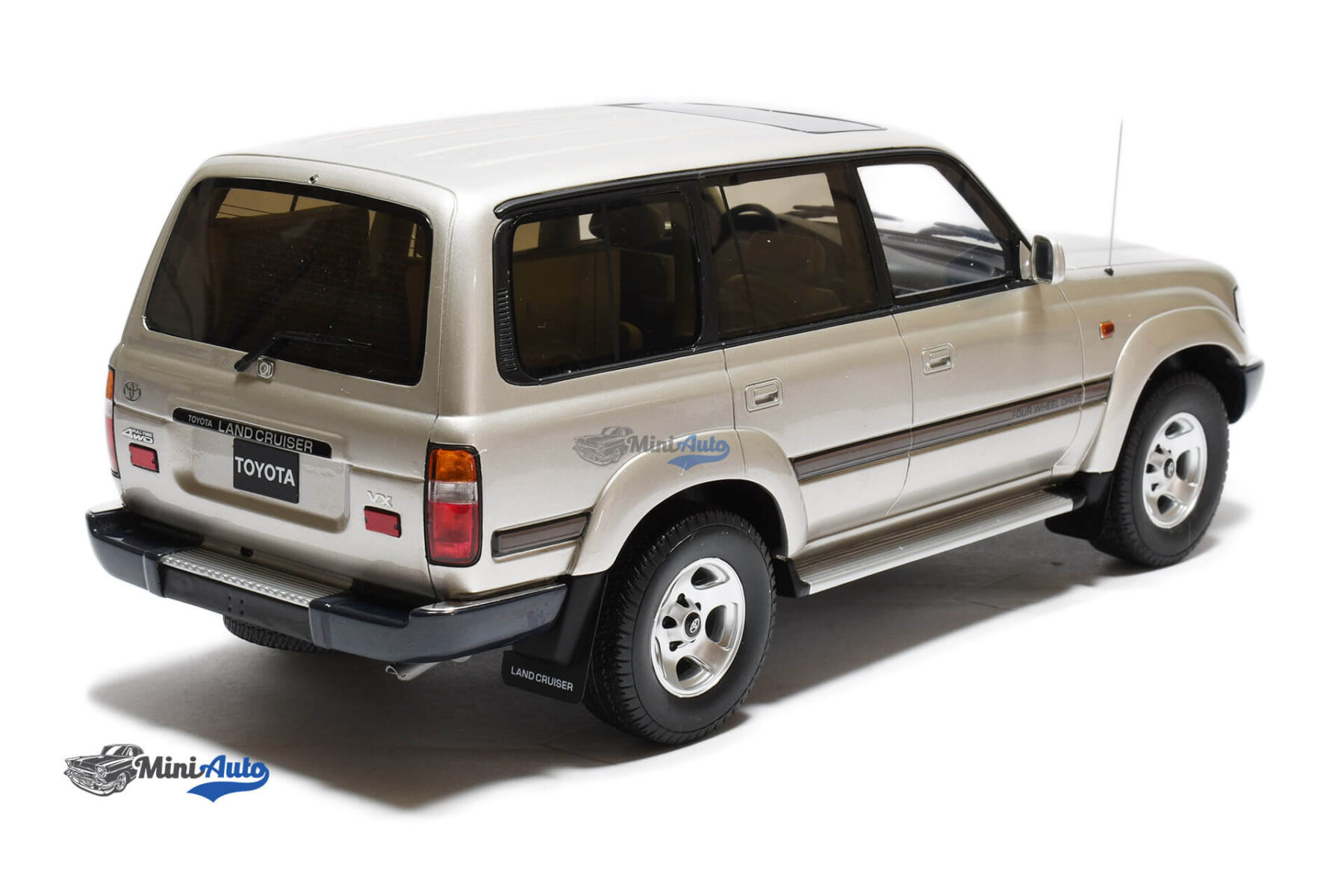 Toyota Land Cruiser HDJ80 - 1992 - Silver - Image 2