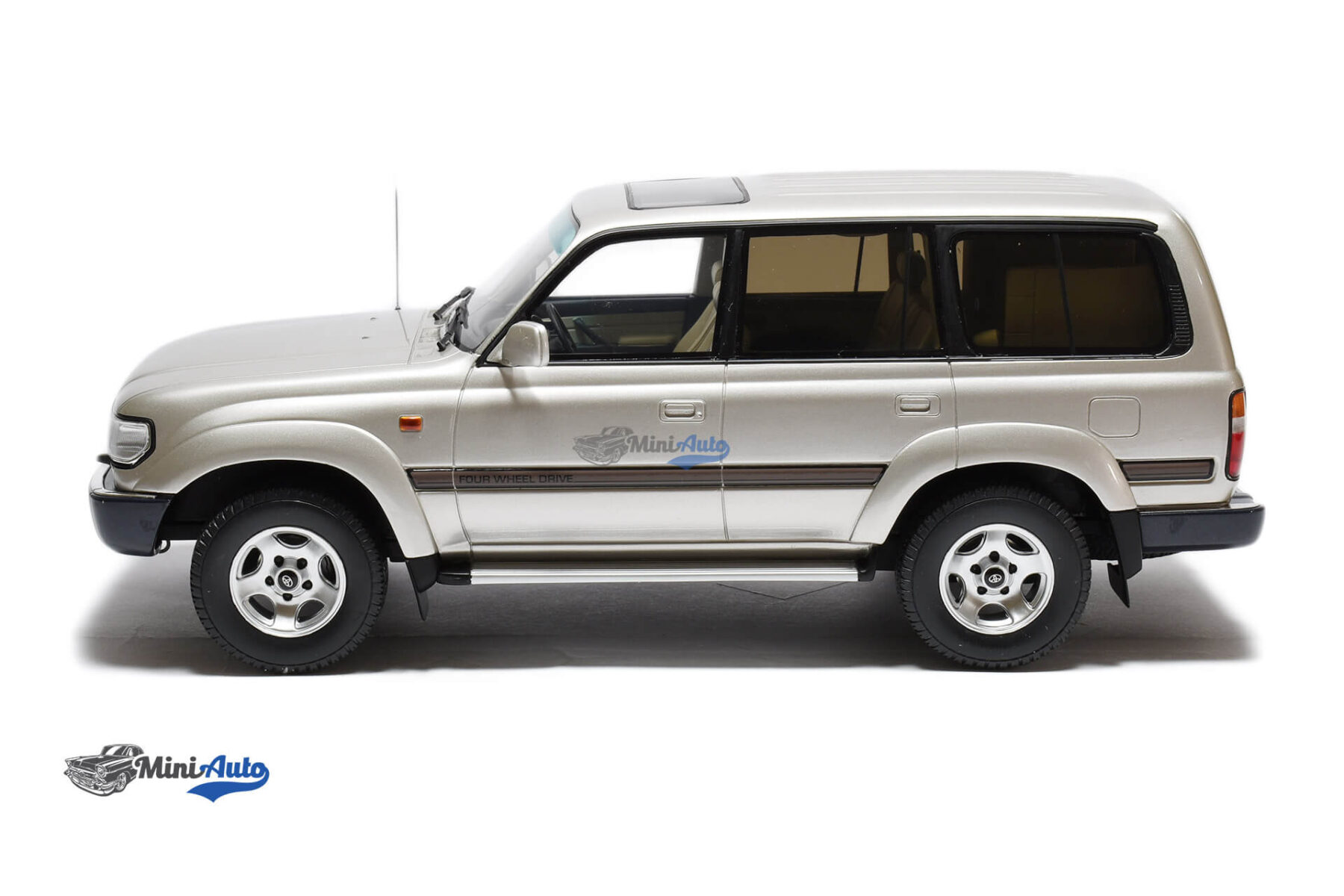 Toyota Land Cruiser HDJ80 - 1992 - Silver - Image 3