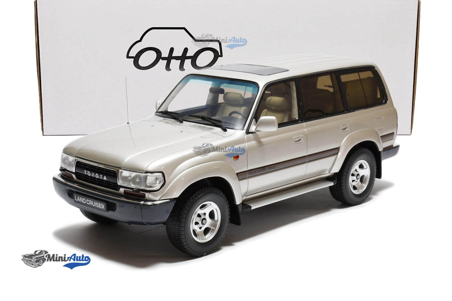 Toyota Land Cruiser HDJ80 - 1992 - Silver - Image 4