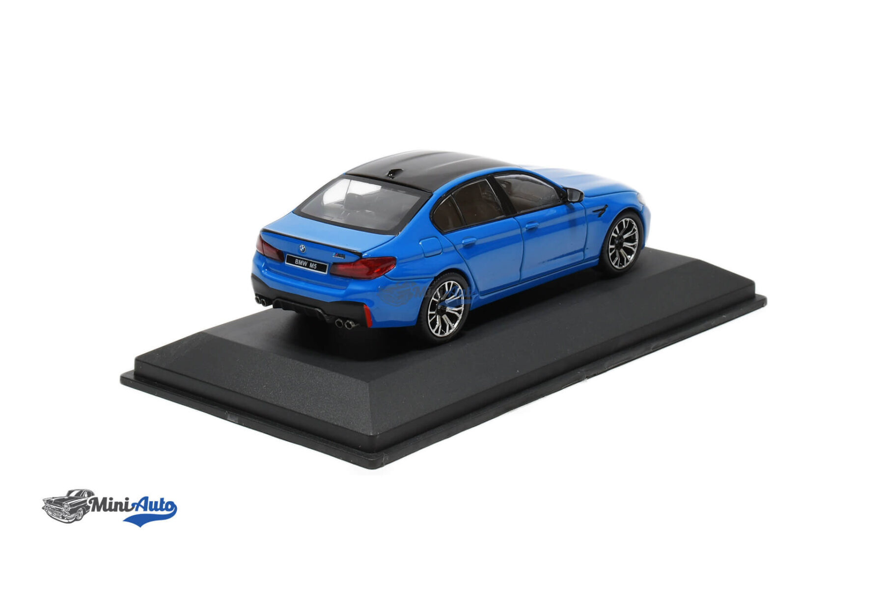BMW M5 F90 Competition - 2021 - Blue - Image 2