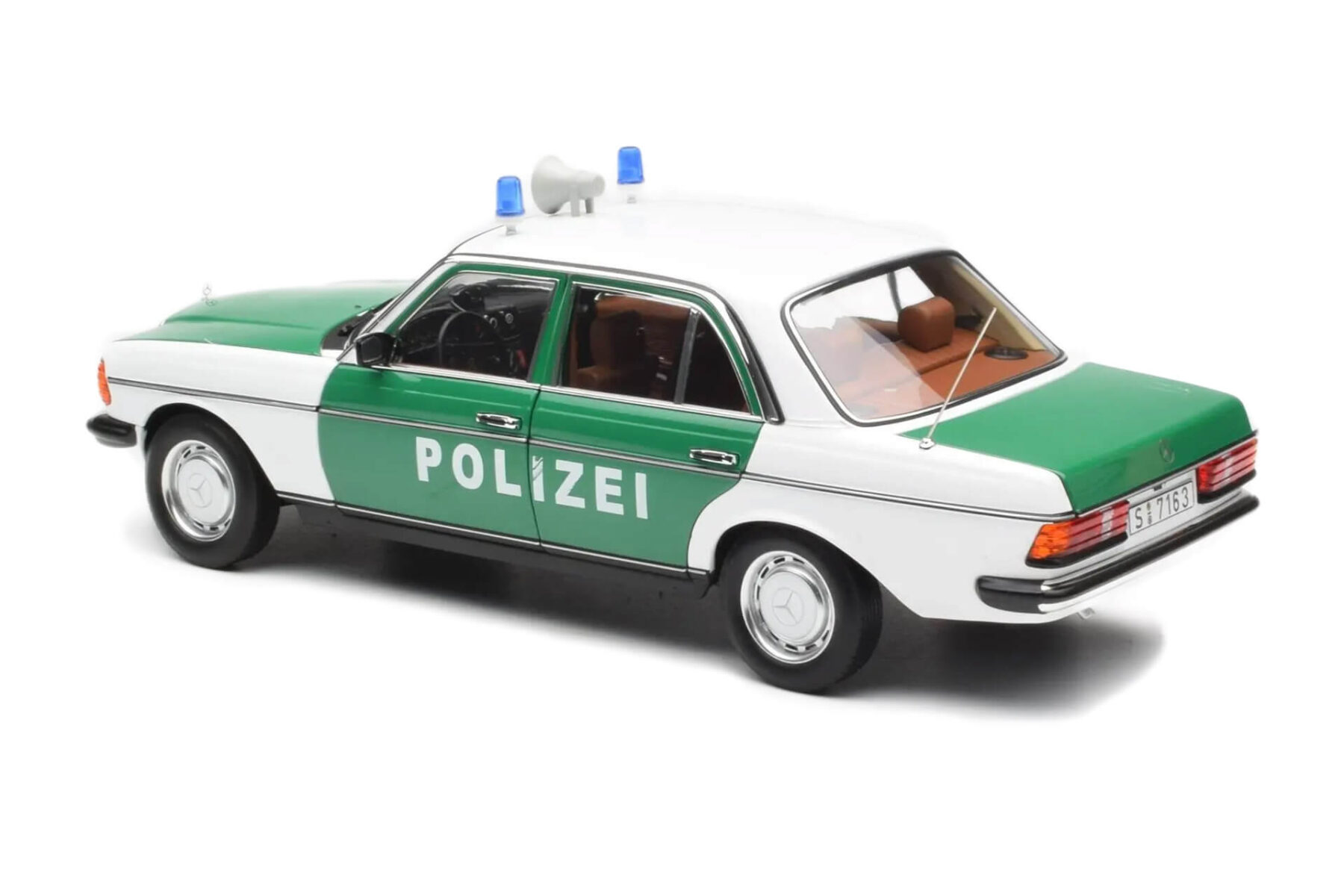 Mercedes Benz W123 200D Polizei (Limited Dealer Edition 1000pcs)  - 1982 - White/Green - Image 3