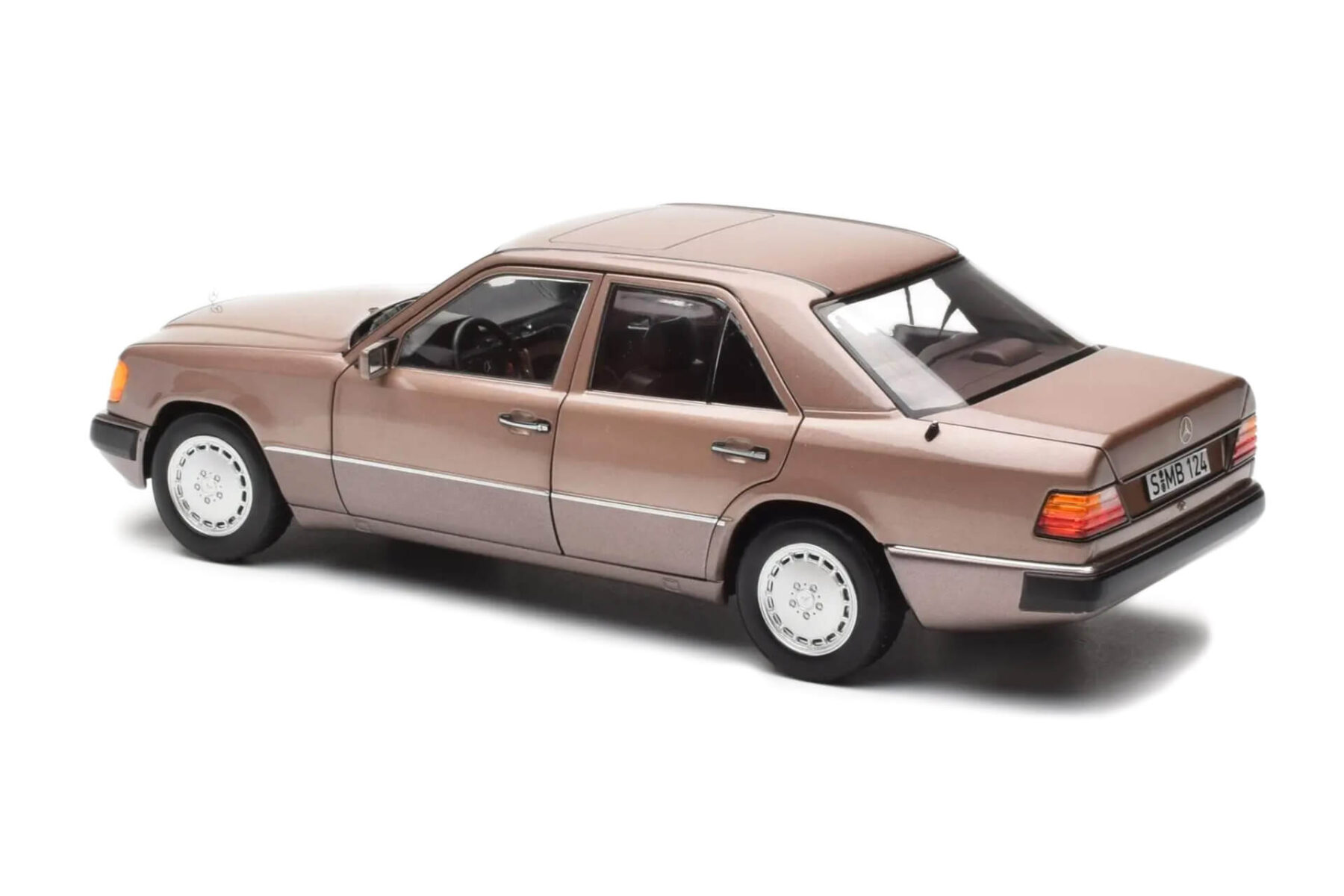 Mercedes Benz W124 230E (Dealer edition) - 1990 - Bronze - Image 3