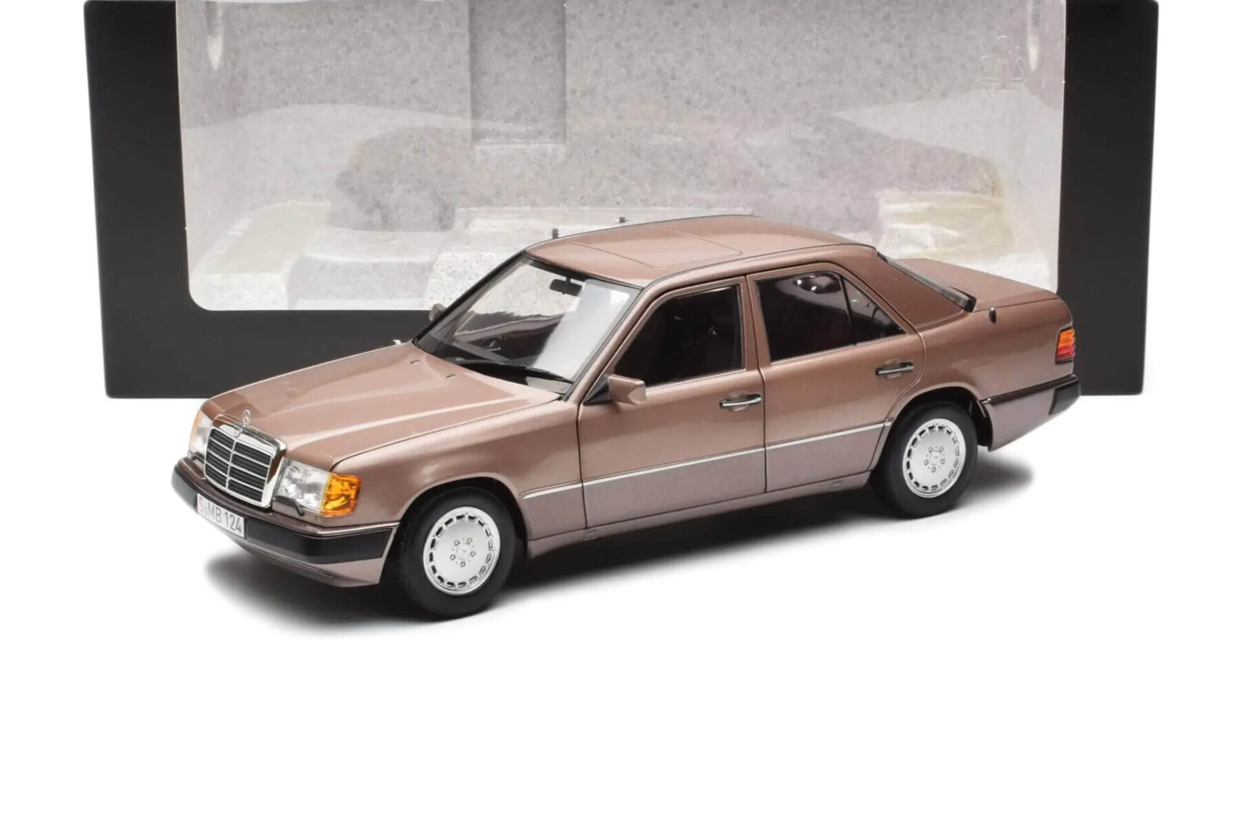 Mercedes Benz W124 230E (Dealer edition) - 1990 - Bronze - Image 6