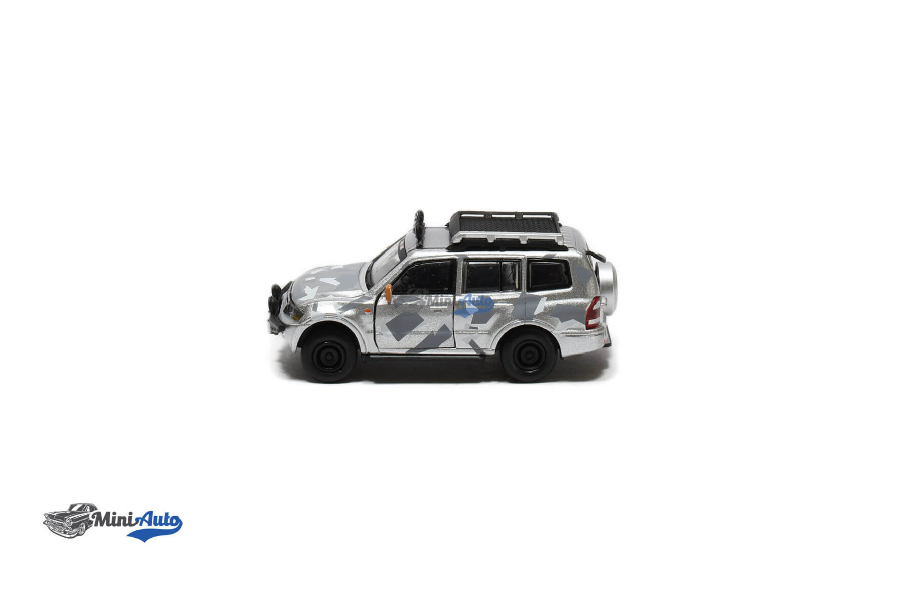 Mitsubishi Pajero 3rd Grn. - 2001 - Silver - Image 5