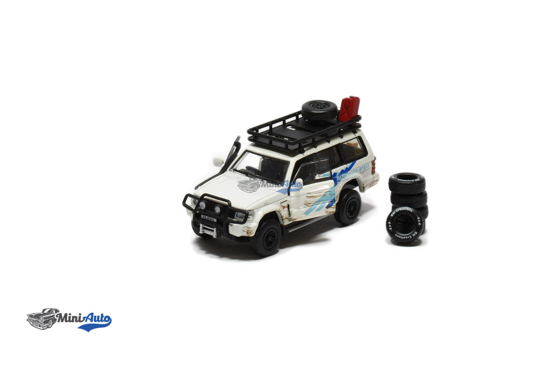 Mitsubishi Pajero 2nd Gen. - 1996 - White - Image 2