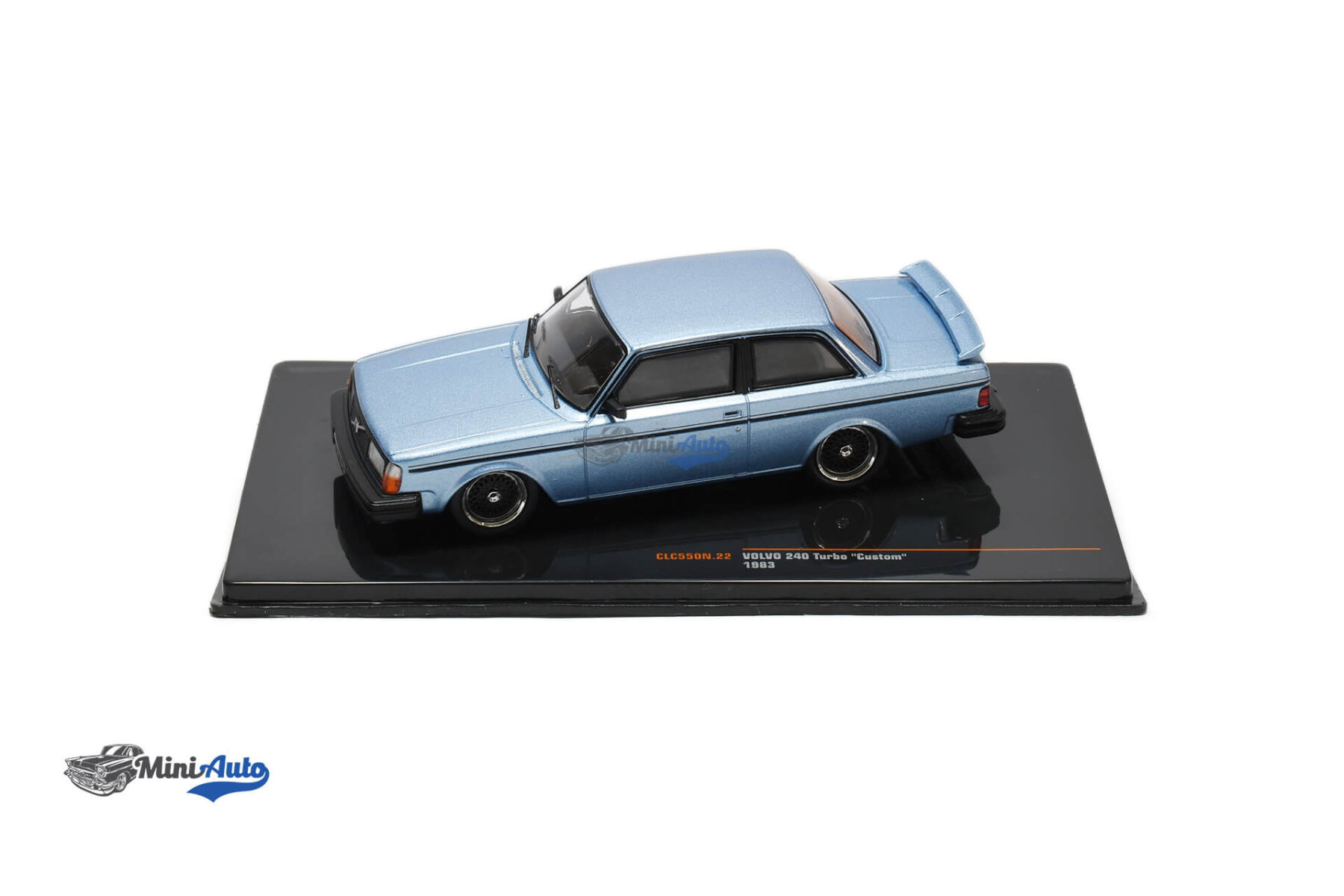 IXOCLC550N---Volvo-240-Turbo---1980---Blue_3 Volvo 240 Turbo - 1980 - Blue - Image 3