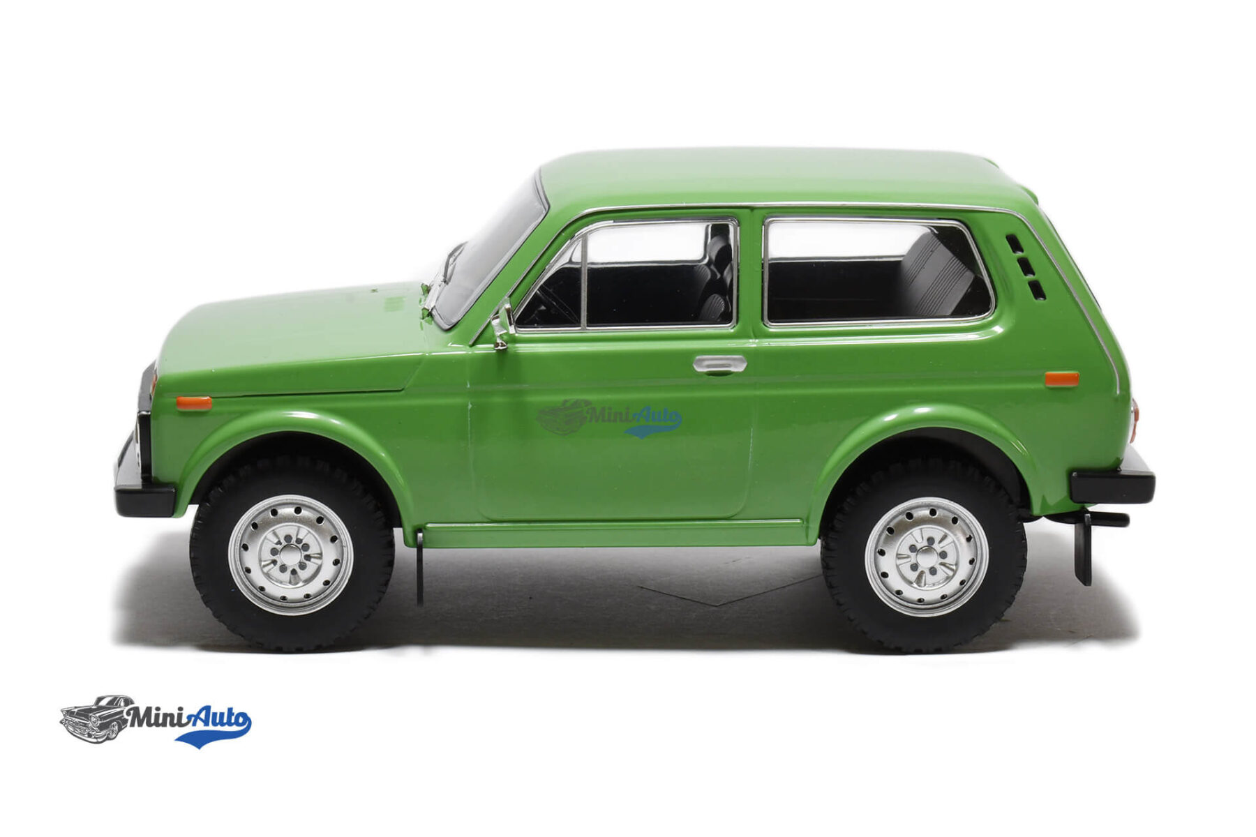 Lada Niva - 1981 - Green - Image 3