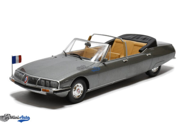 Citroen SM Presidentielle - 1972 - Grey