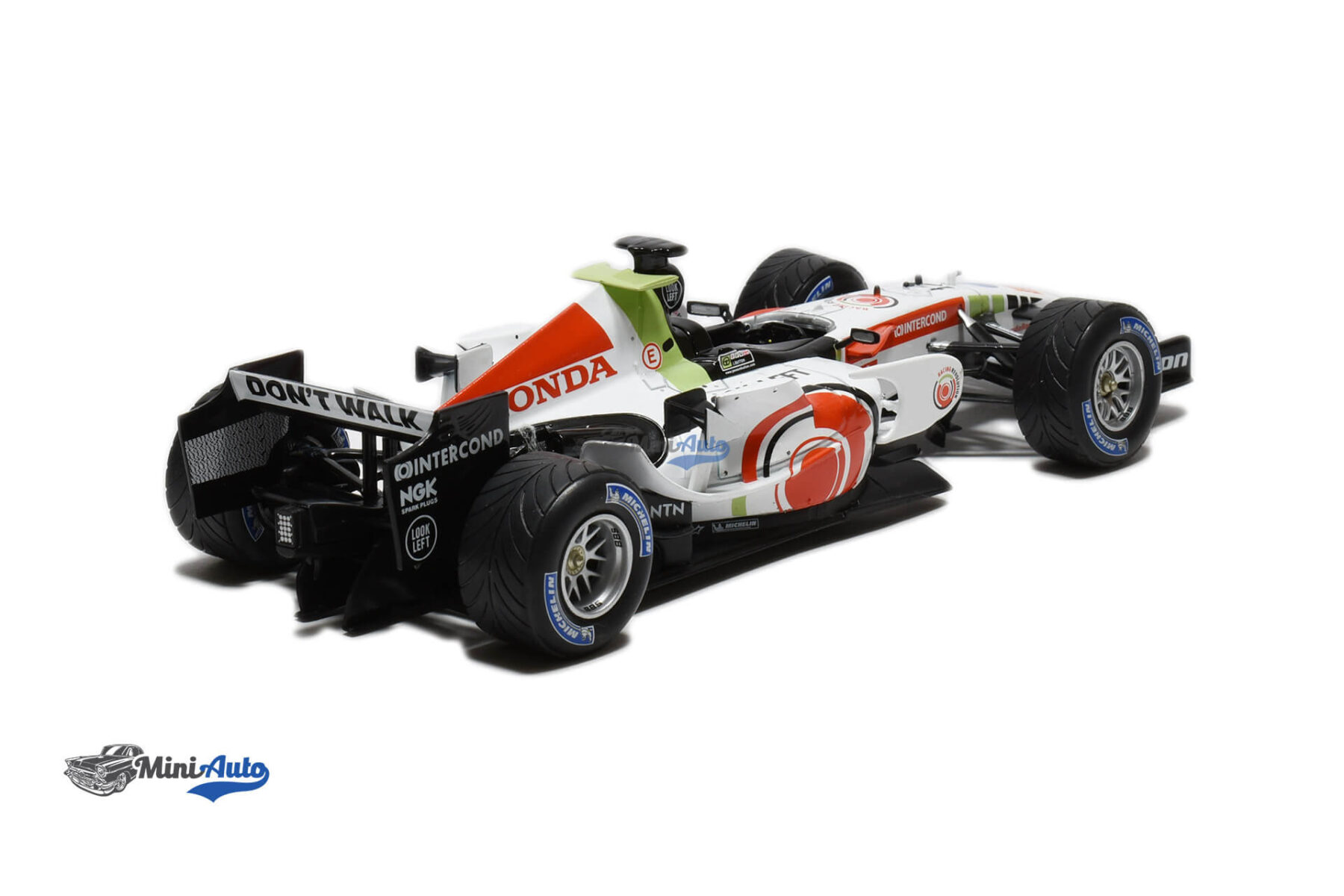 Honda RA106 F1 N12 Jenson Button - 2006 - White - Image 2