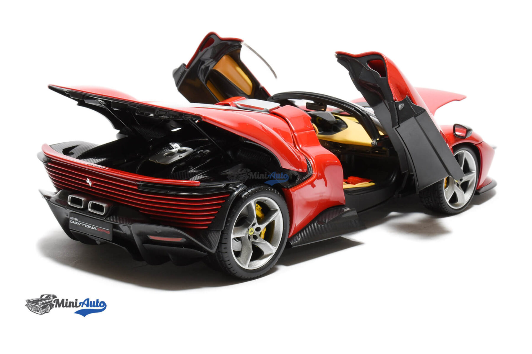 BU16912R---Ferrari-Daytona-Sp3-Closed-Roof---2022---Red_4 Ferrari Daytona Sp3 Closed Roof - 2022 - Red - Image 4