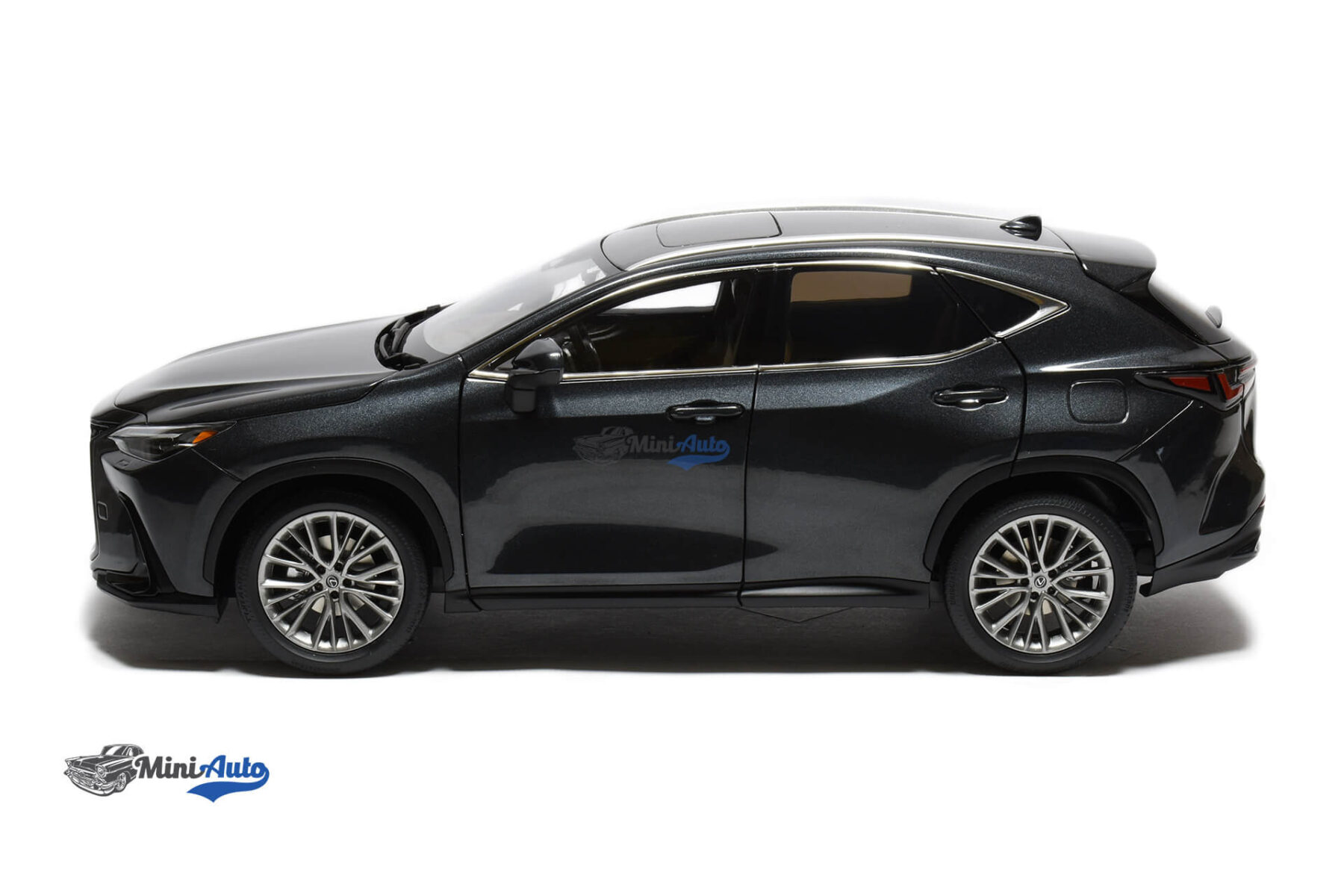 Lexus NX450H - 2022 - Black - Image 5