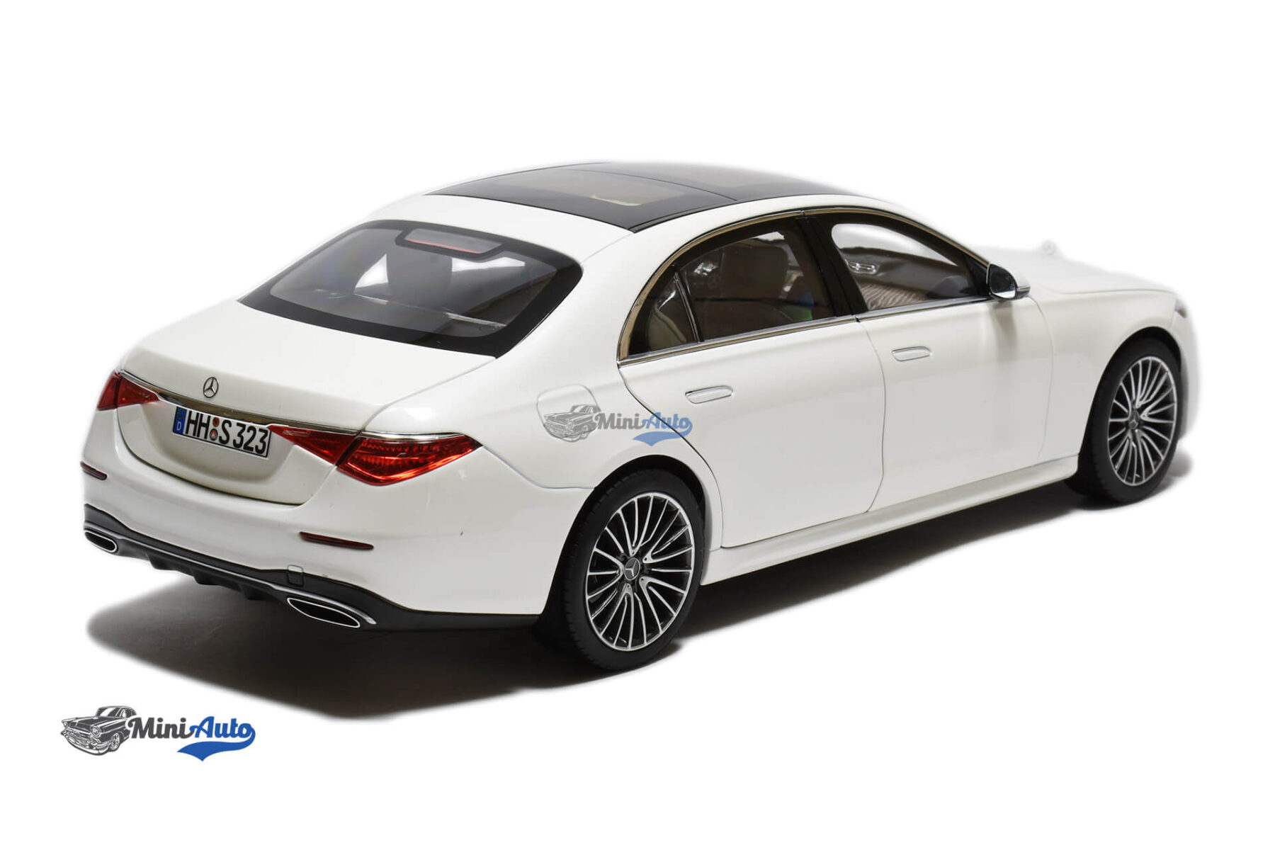 N183801---Mercedes-Benz-S-Class-AMG-Line---2021---White_3 Mercedes Benz S-Class AMG Line (Limited 500pcs.) - 2021 - White - Image 3