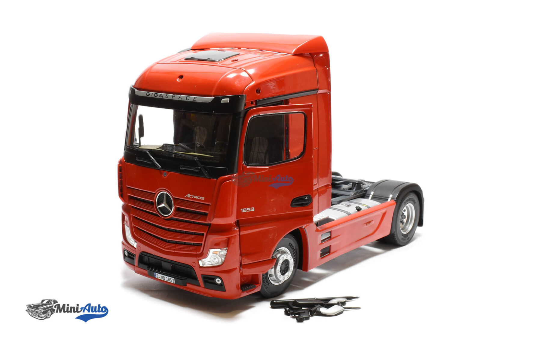Mercedes Benz Actros 2 1853 - 2019 - Red - Image 2
