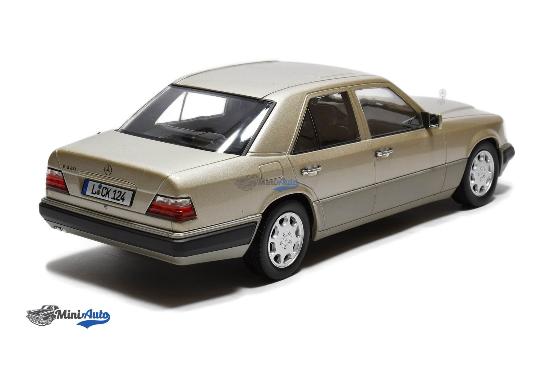 Mercedes Benz E-Class W124 - 1989 - Light Gold - Image 2