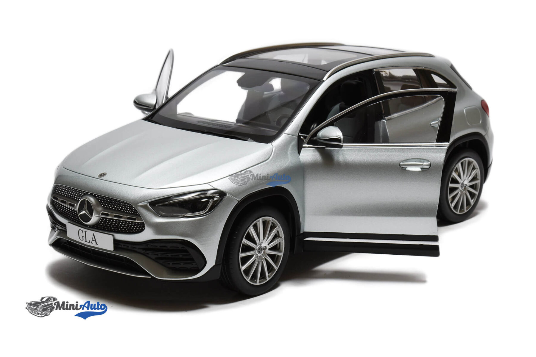 Mercedes Benz GLA H247 - 2020 - Silver - Image 2