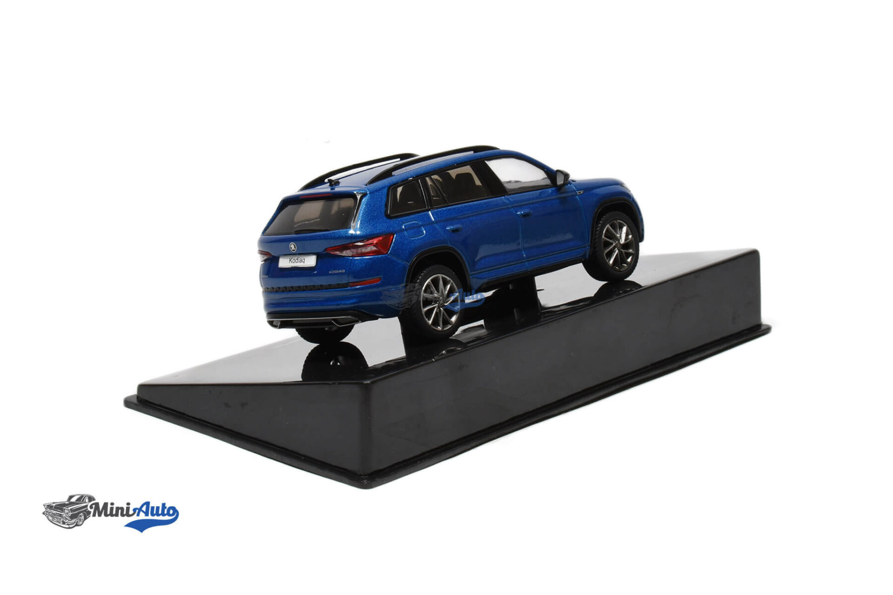 Skoda Kodiaq - 2018 - Blue - Image 2