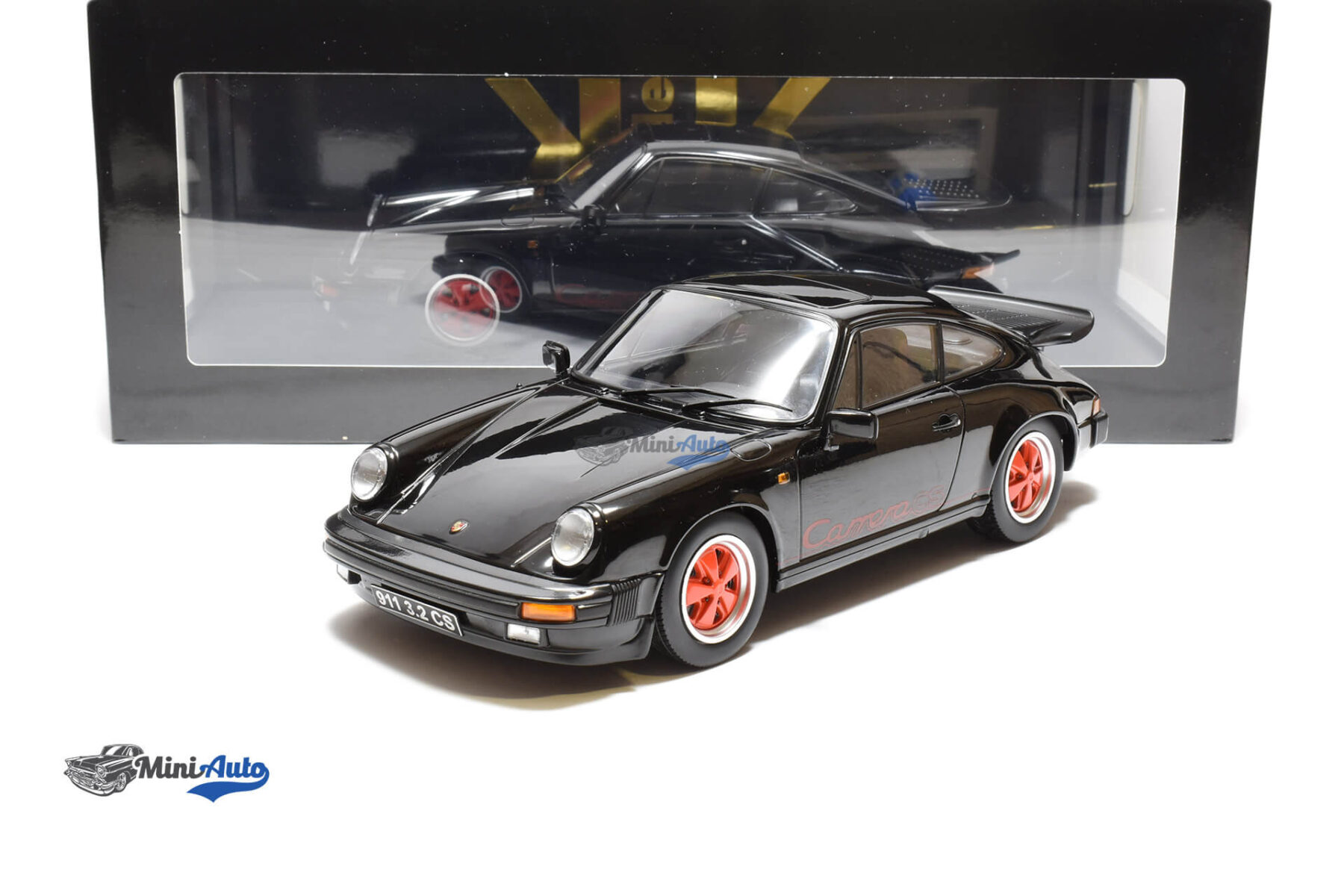 Porsche 911 Carrera 3.2 Clubsport - 1989 - Black/Red - Image 4
