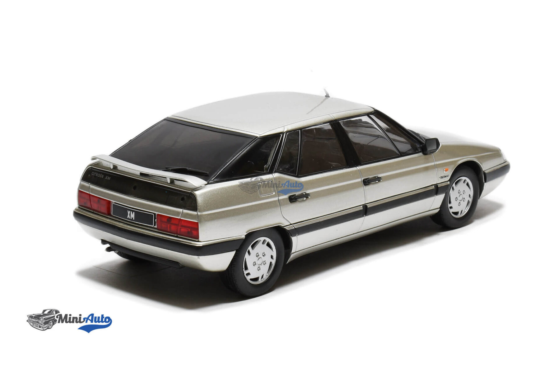 Citroen XM - 1989 - Silver - Image 2