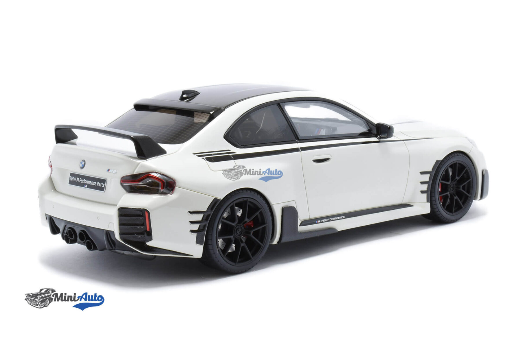 GT476---BMW-M2-G87---2023---White_2 BMW M2 G87 - 2023 - White - Image 2