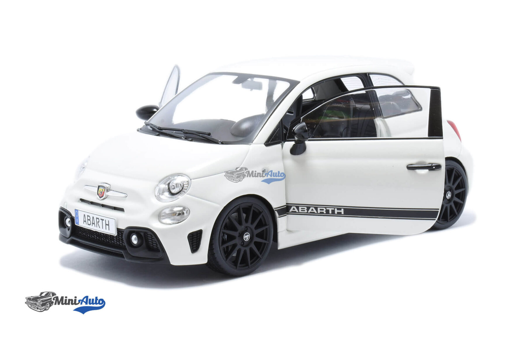 Fiat 500 Abarth 595 - 2022 - White - Image 2