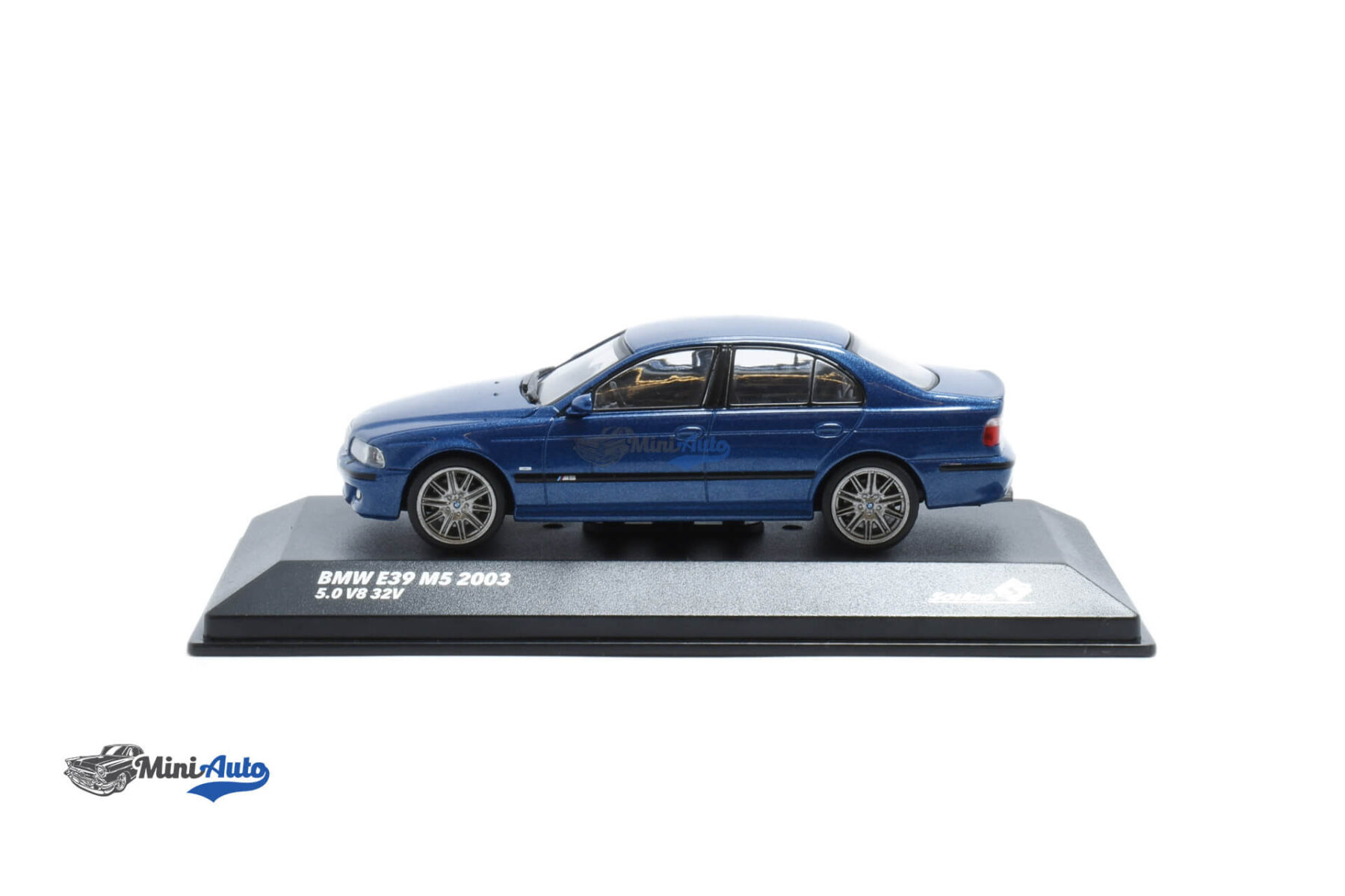 BMW M5 E39 - 2003 - Blue - Image 3