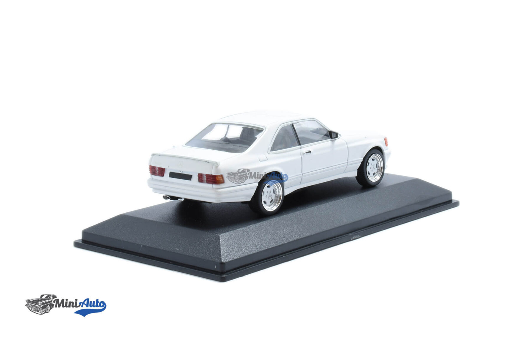 Mercedes Benz S-Class 560SEC AMG C126 - 1990 - White - Image 2