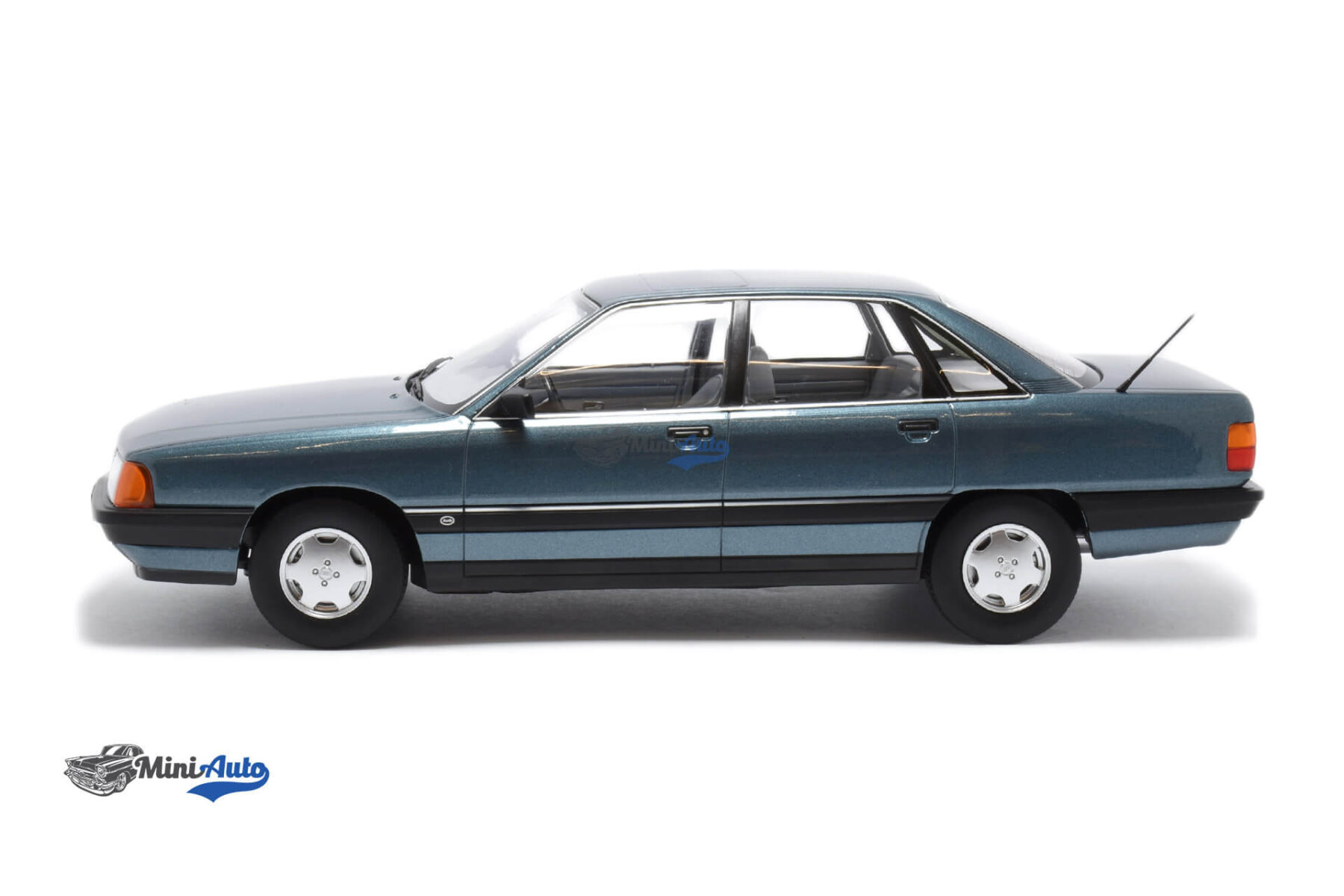 Audi 100 C3 - 1989 - Green - Image 3