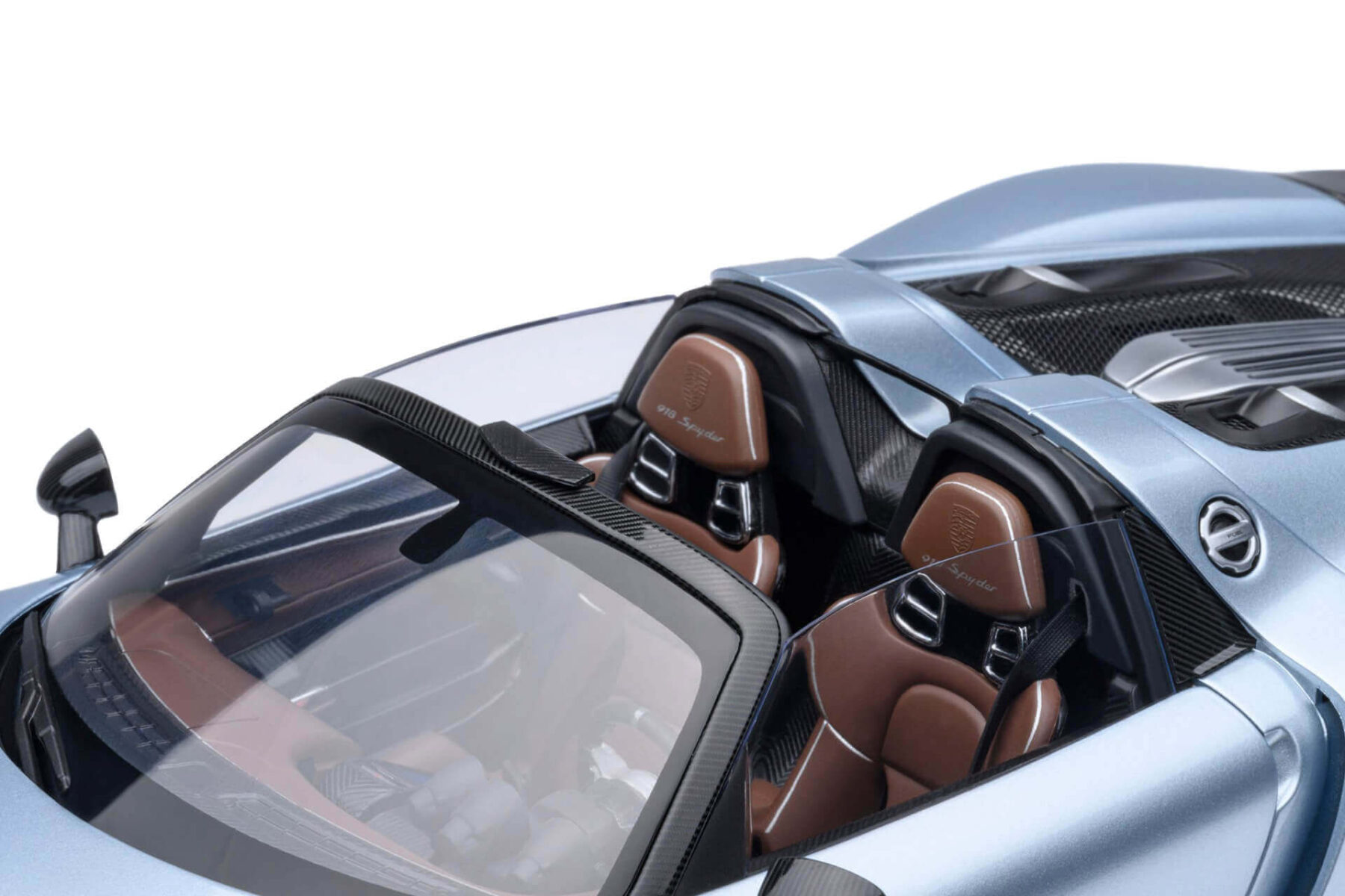 77923-Porsche-918-Spyder-Weissach-Package-Autoart-Liquid-blue_6 Porsche 918 Spyder - 2015 - Blue - Image 6