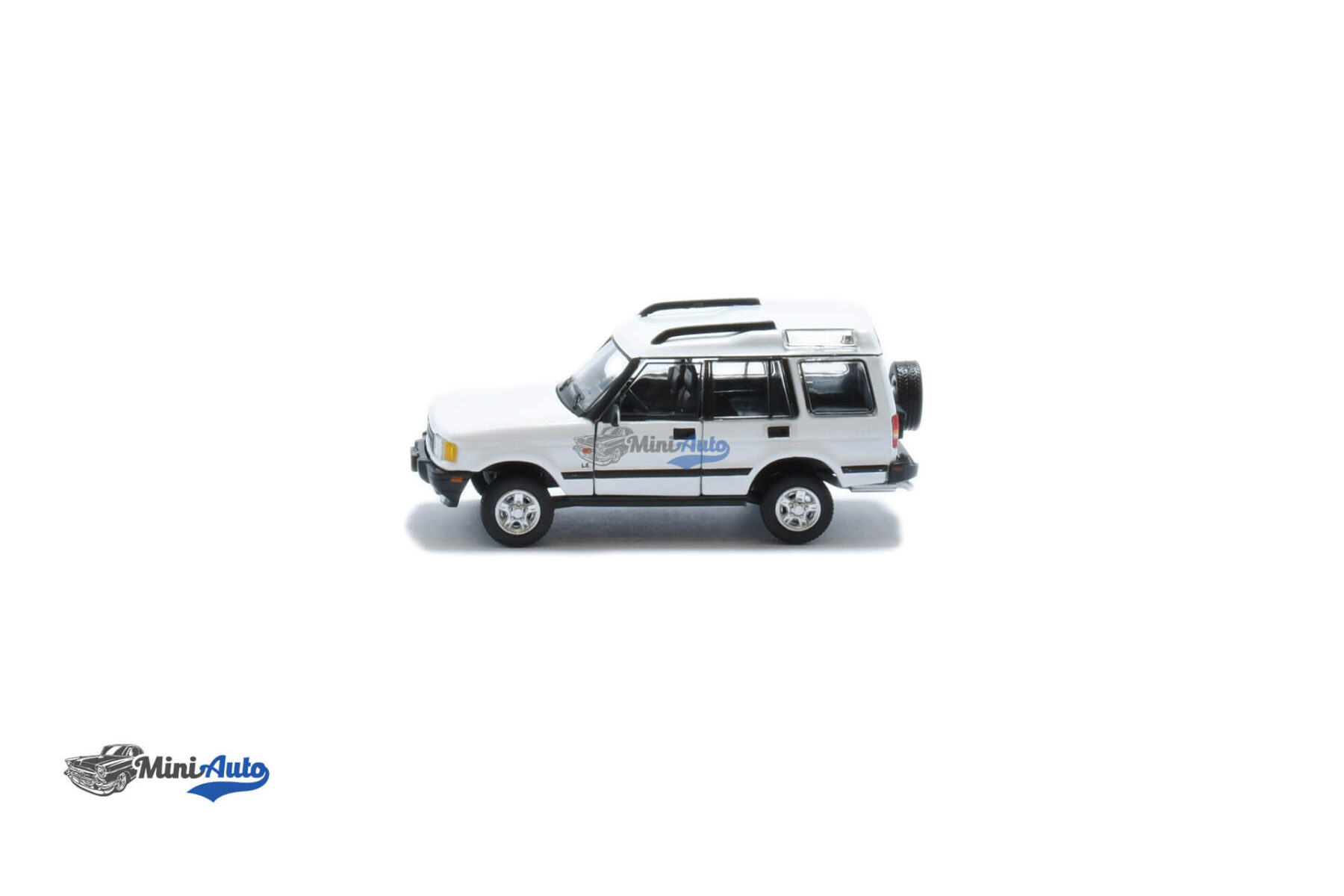 Land Rover Discovery 1 - 1998 - White - Image 5