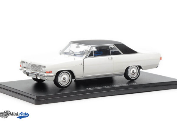 Opel Diplomat V8 Coupe - 1965 - White Black