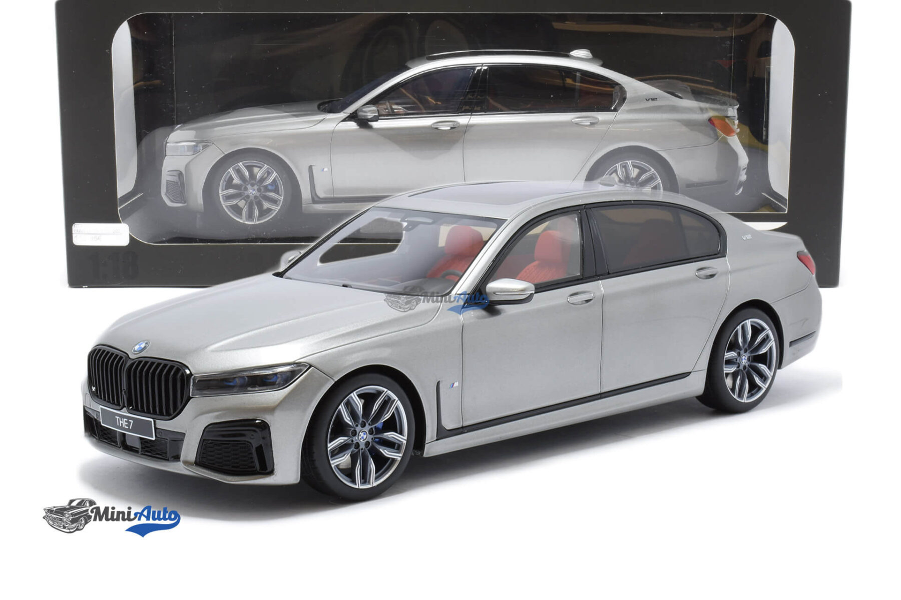 BMW M760i V12 - 2020 - Grey - Image 4