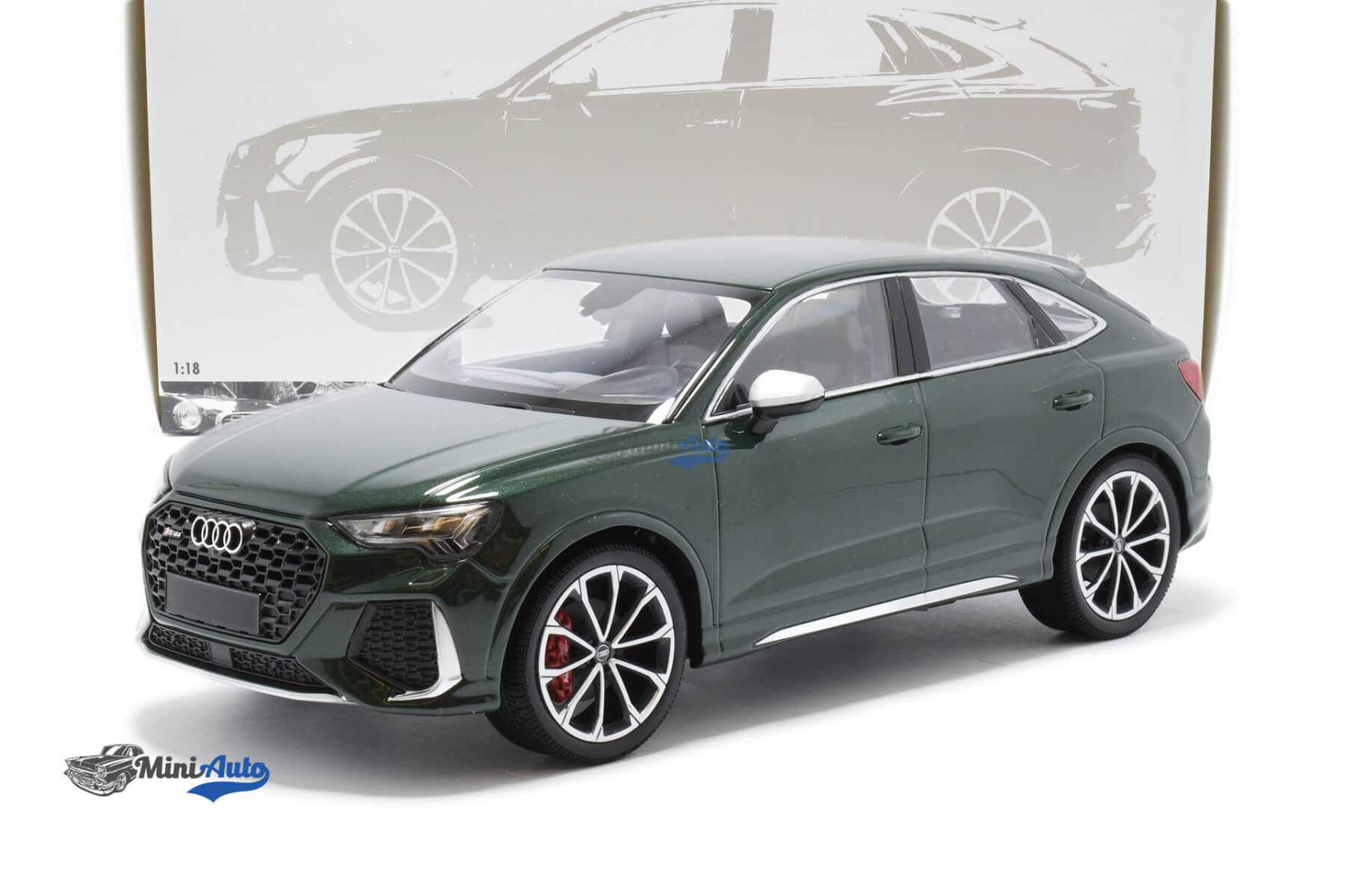 Audi RS Q3 Sportback - 2019 - Dark Green - Image 4