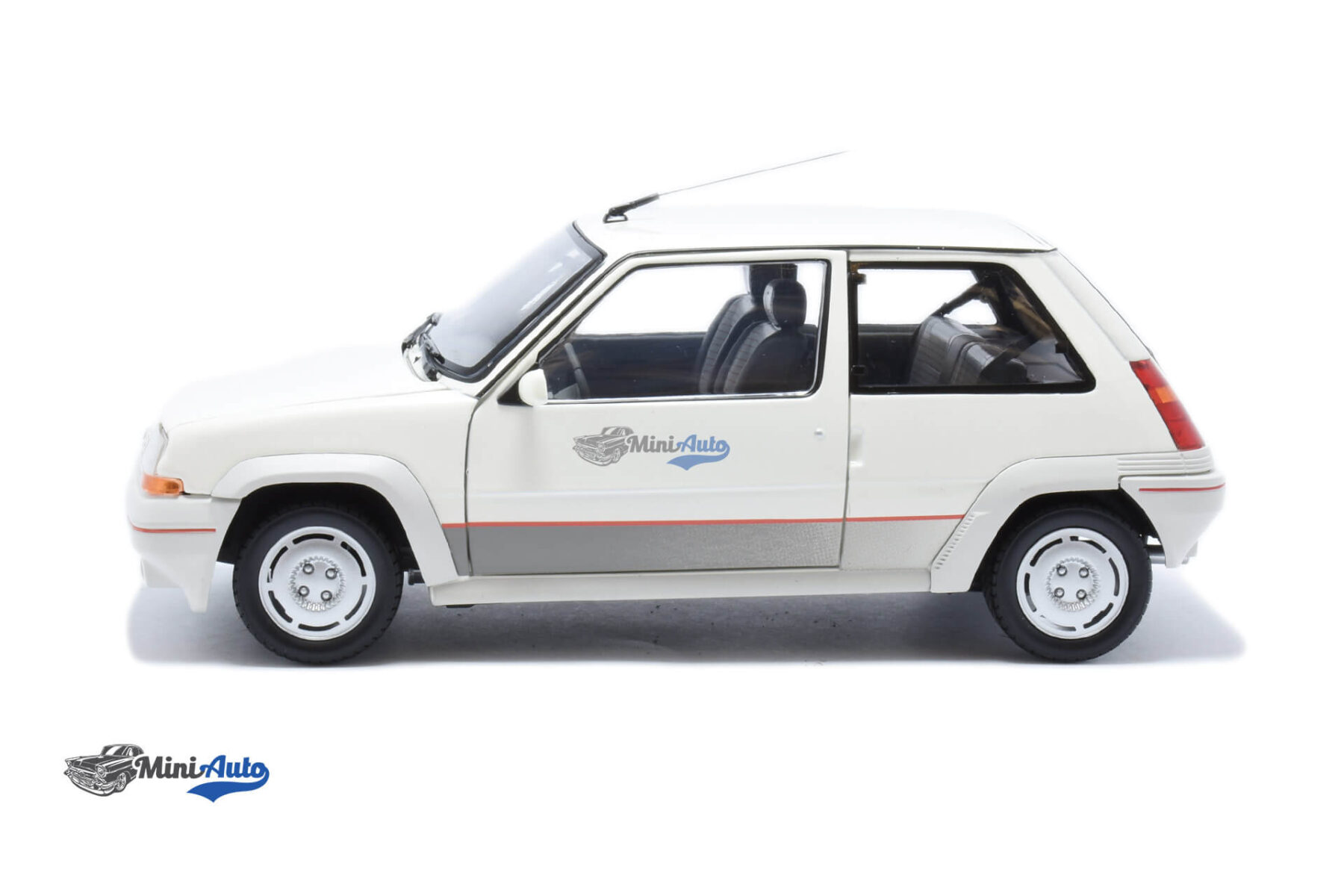 Renault Supercinque Turbo Phase I - 1985 - White - Image 5