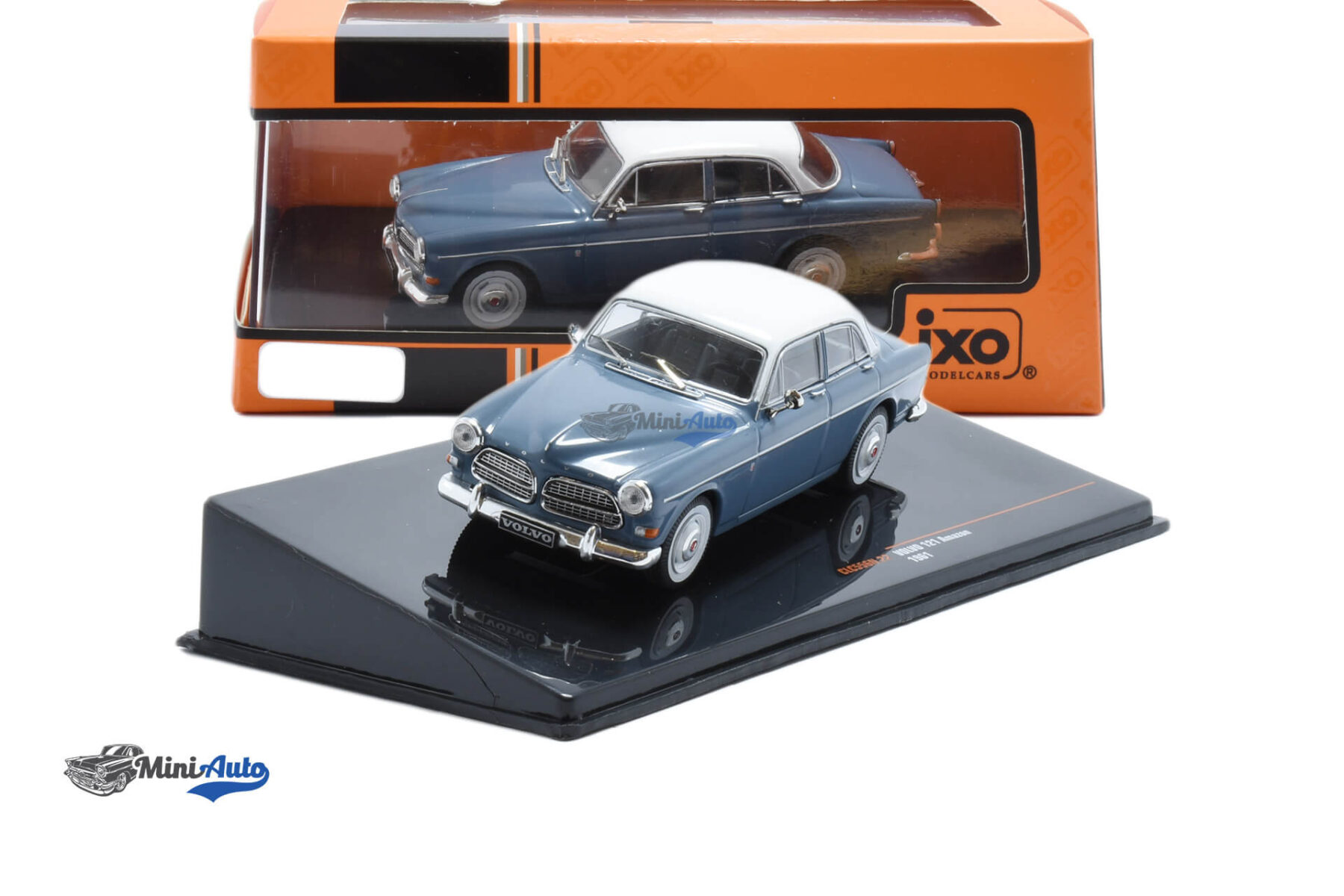 Volvo 121 Amazon - 1961 - Grey/White - Image 4