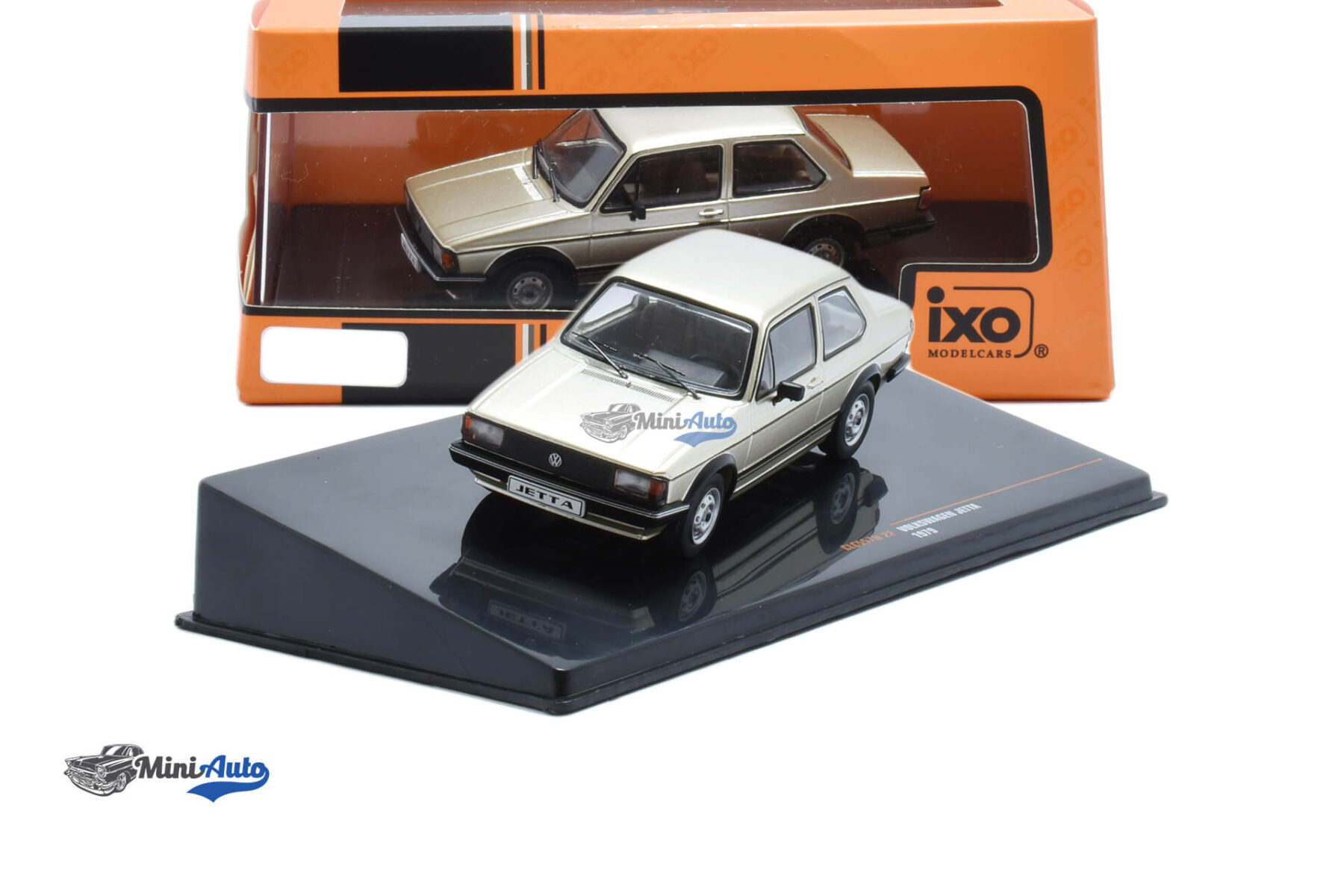 Volkswagen Jetta MKI - 1979 - Silver - Image 4