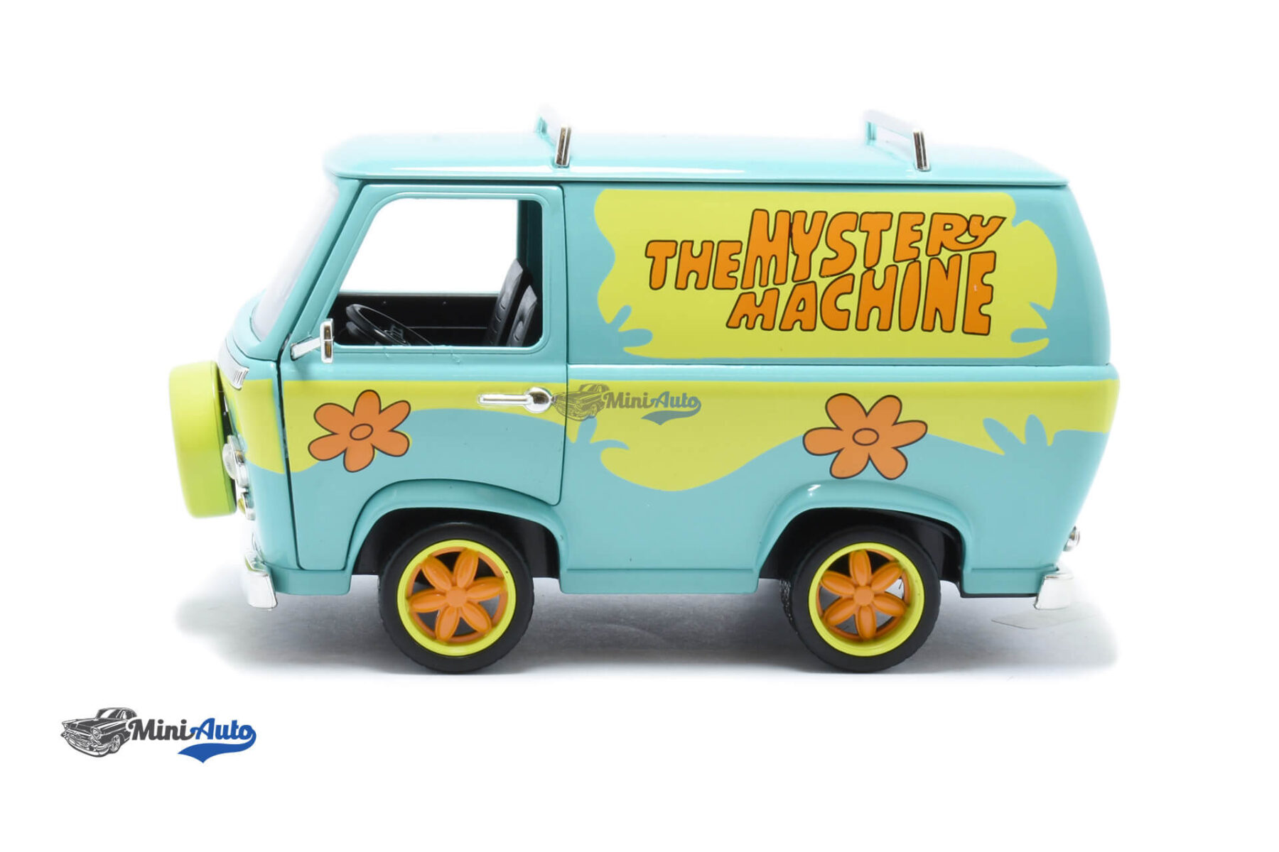 Scooby Doo Mystery Machine With Shaggy and Scooby Figure - Image 4