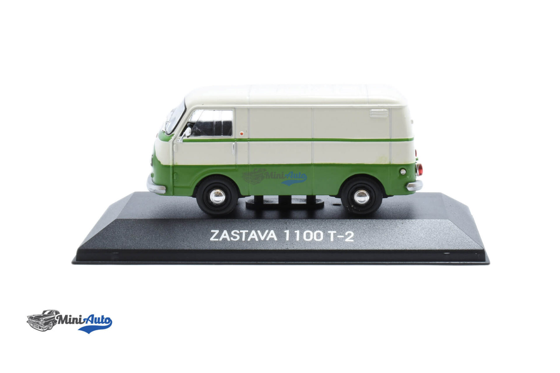 Zastava 1100 T2 Van - 1977 - Beige/Green - Image 3